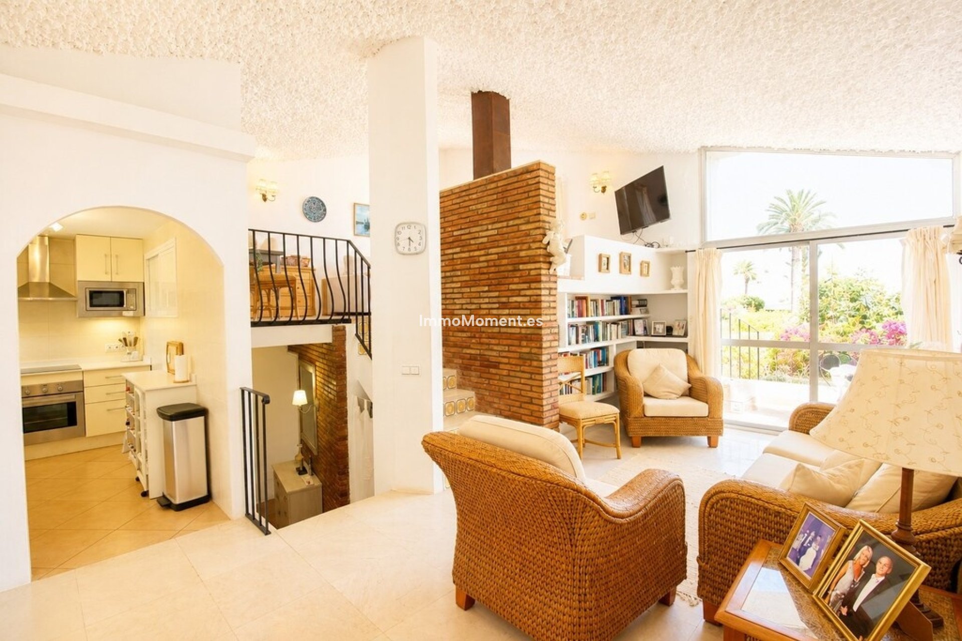 Resale - Detached villa - Estepona - Estepona Centro