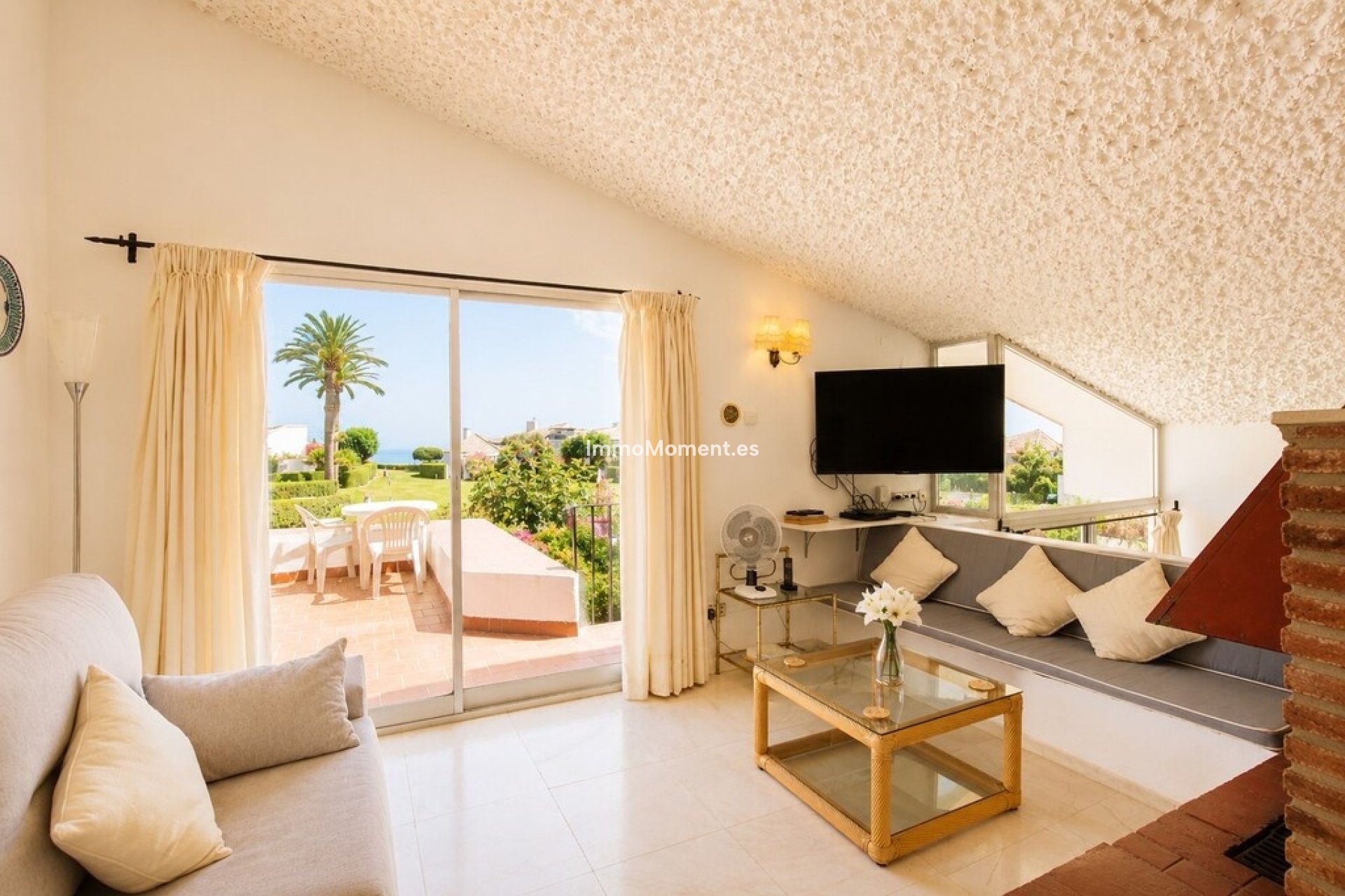 Resale - Detached villa - Estepona - Estepona Centro