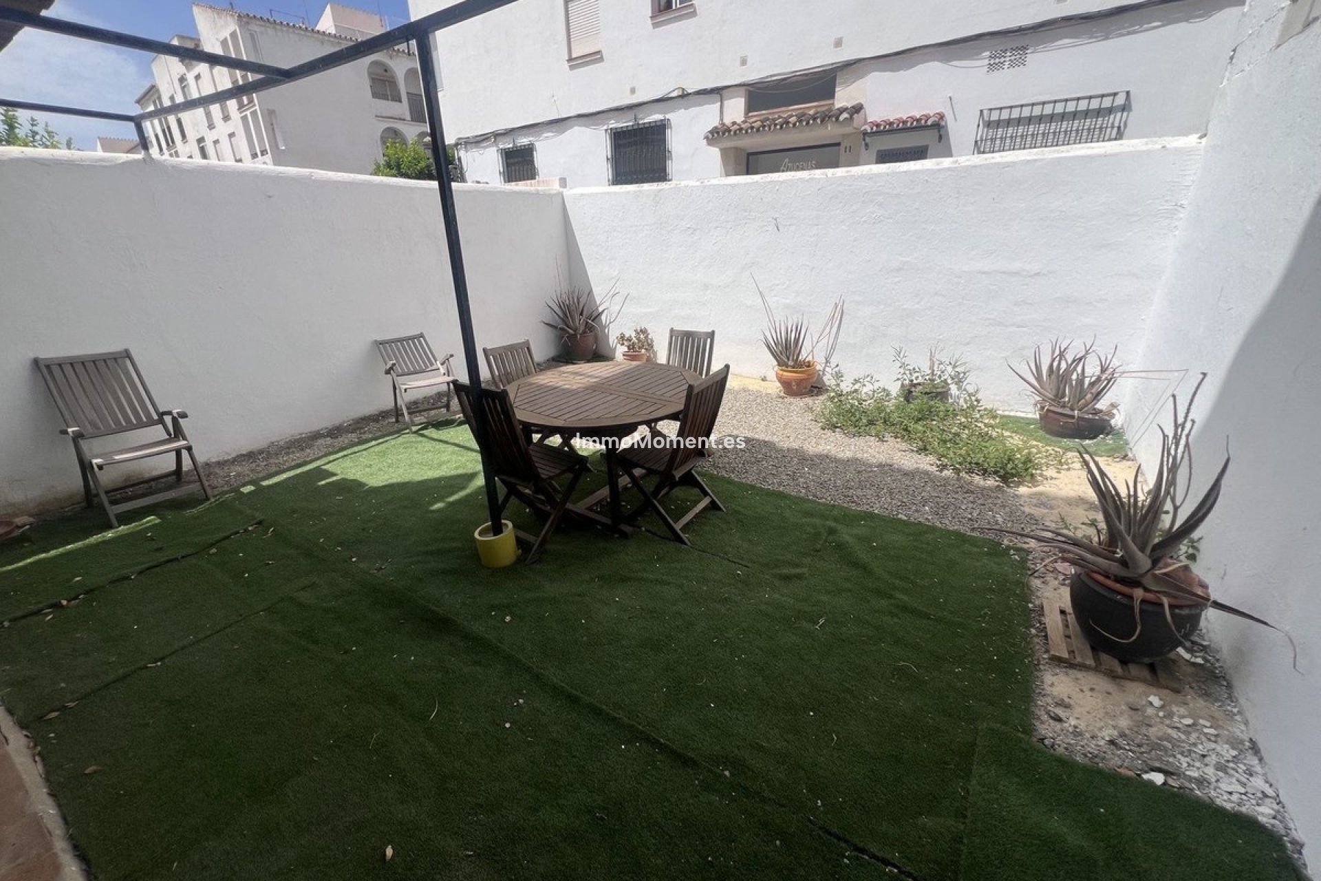 Resale - Detached villa - Estepona - Estepona Centro
