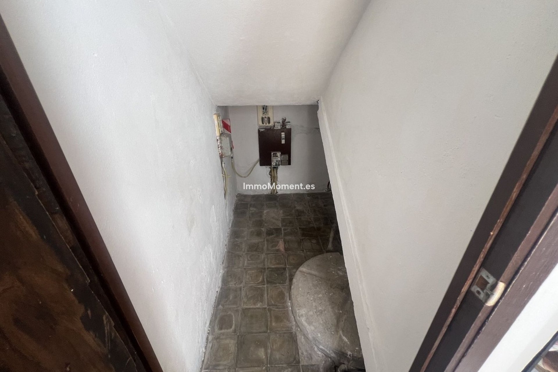 Resale - Detached villa - Estepona - Estepona Centro