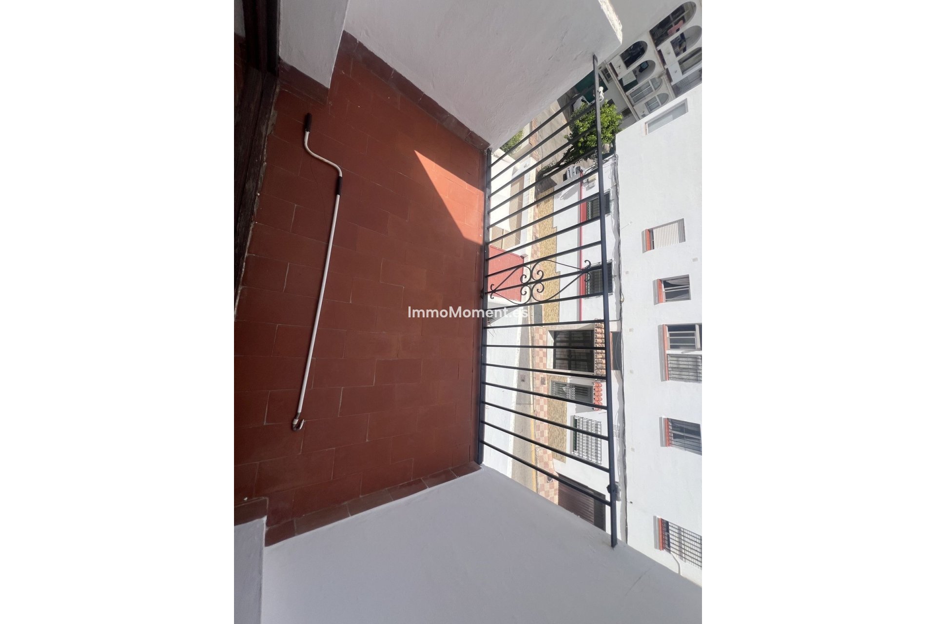 Resale - Detached villa - Estepona - Estepona Centro