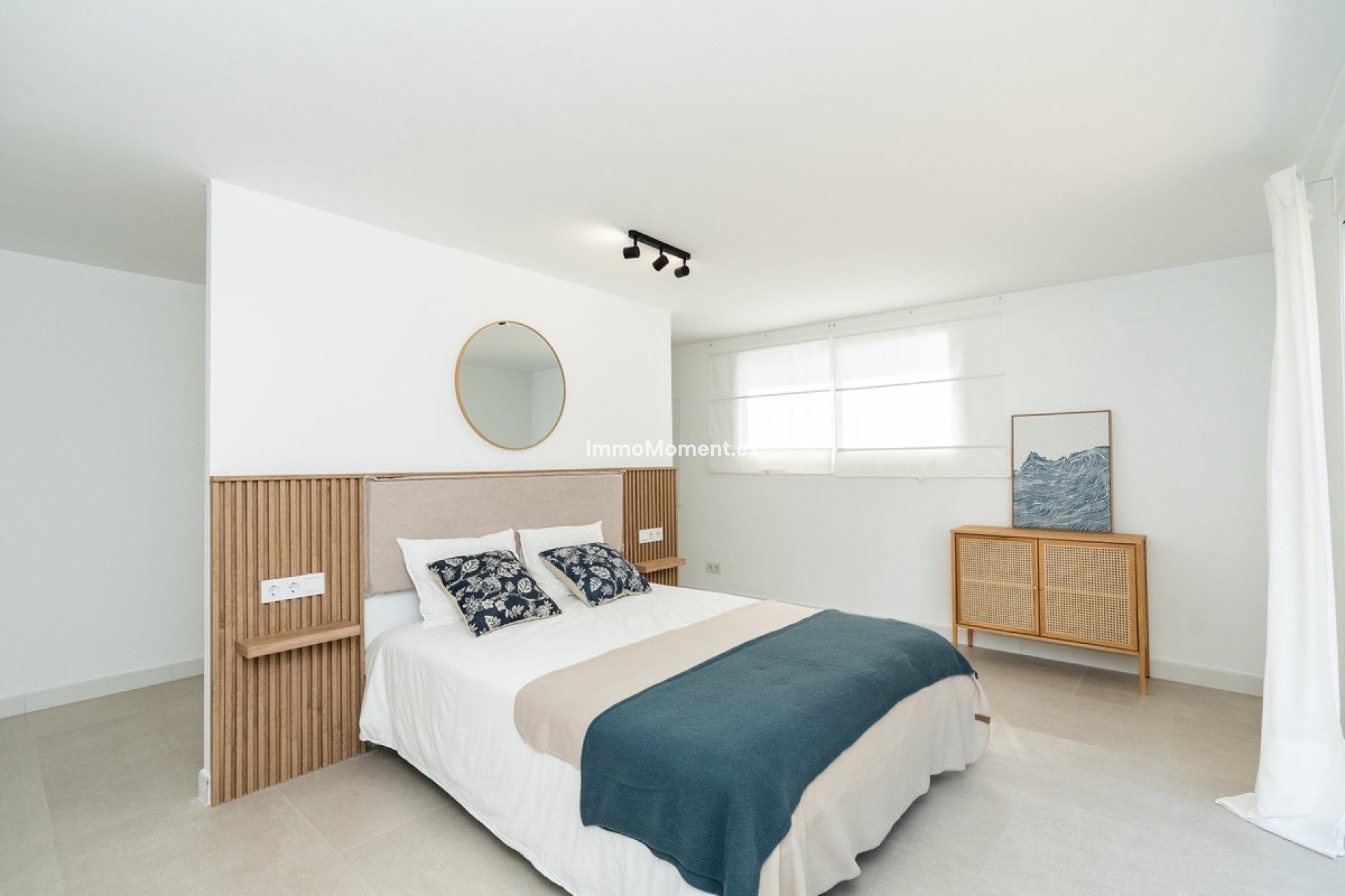 Resale - Detached villa - Estepona - Estepona Centro