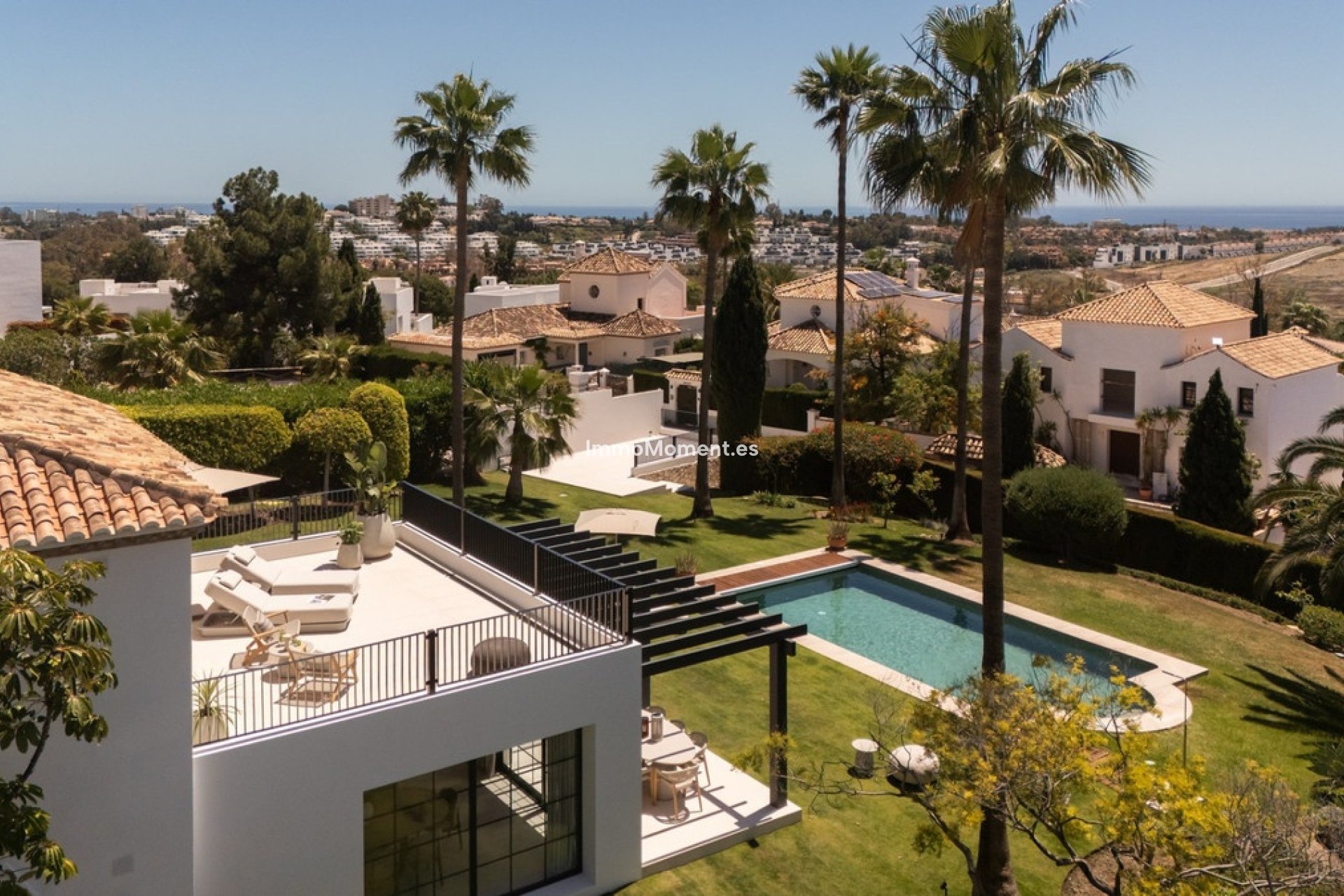 Resale - Detached villa - Estepona - Estepona Centro