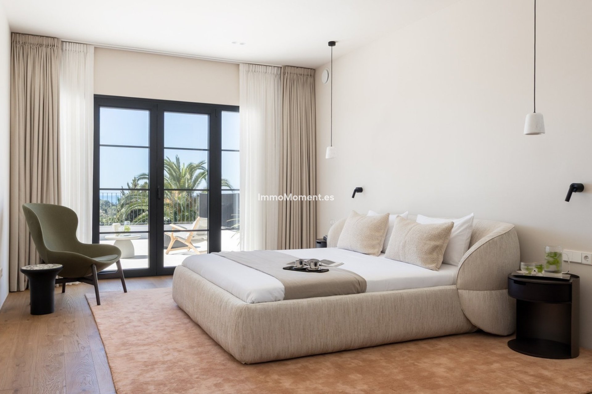 Resale - Detached villa - Estepona - Estepona Centro