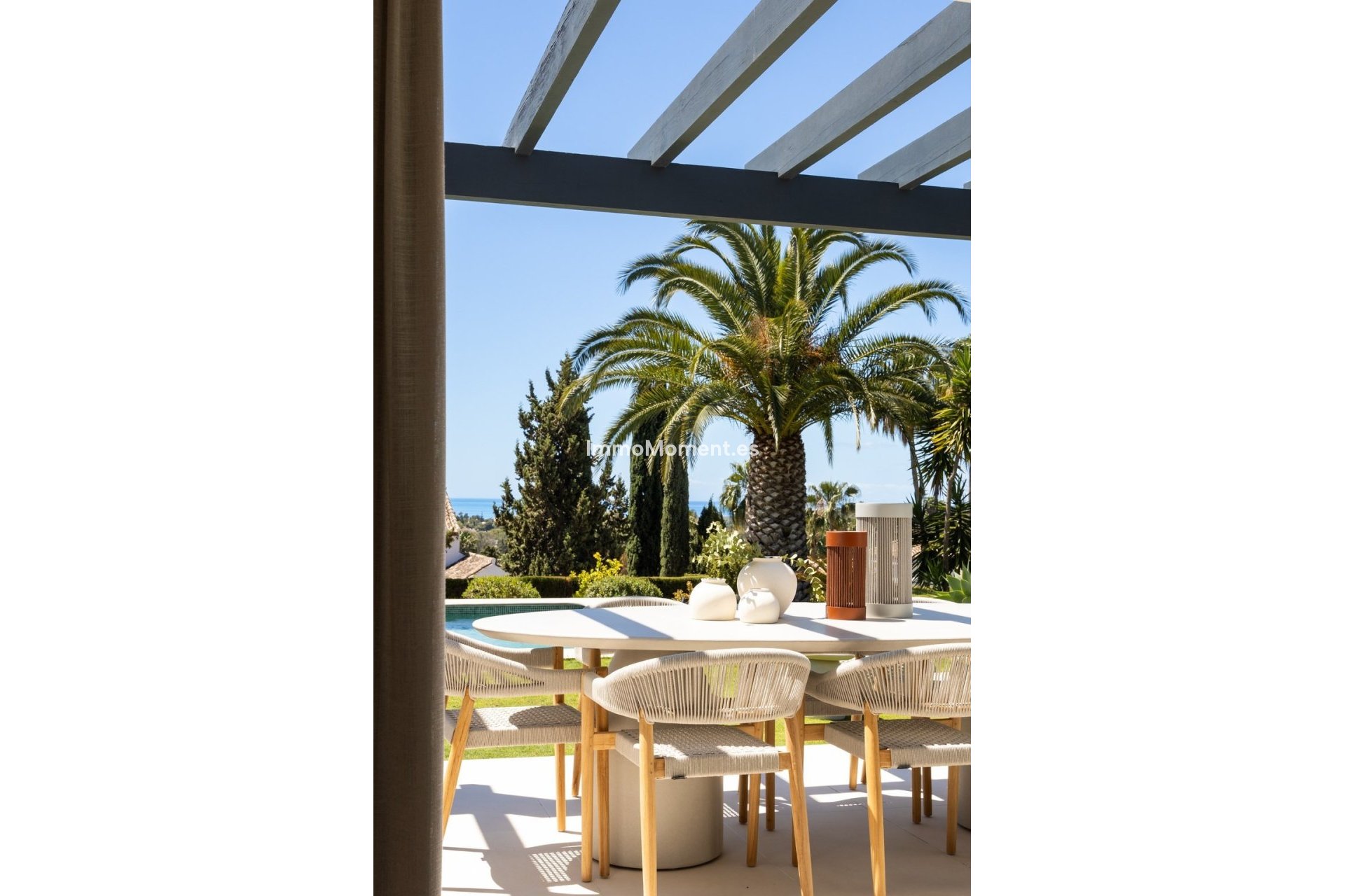 Resale - Detached villa - Estepona - Estepona Centro