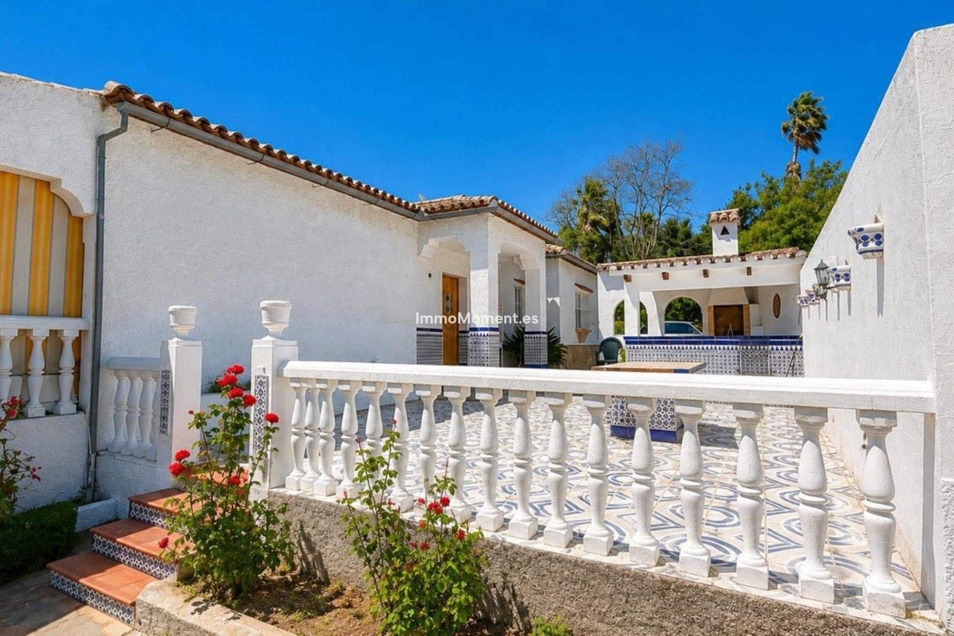 Resale - Detached villa - Estepona - Estepona Centro