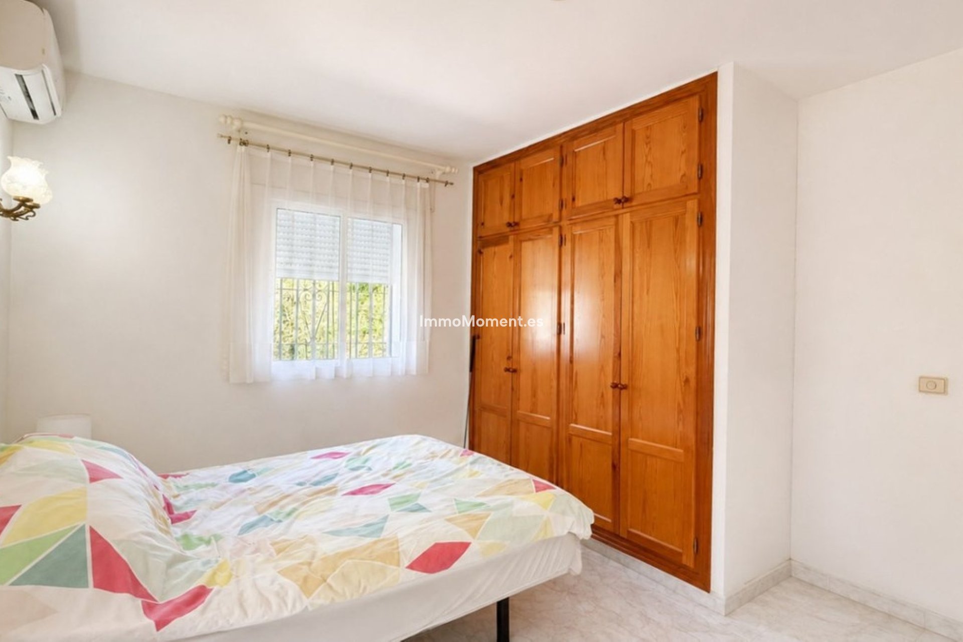 Resale - Detached villa - Estepona - Estepona Centro