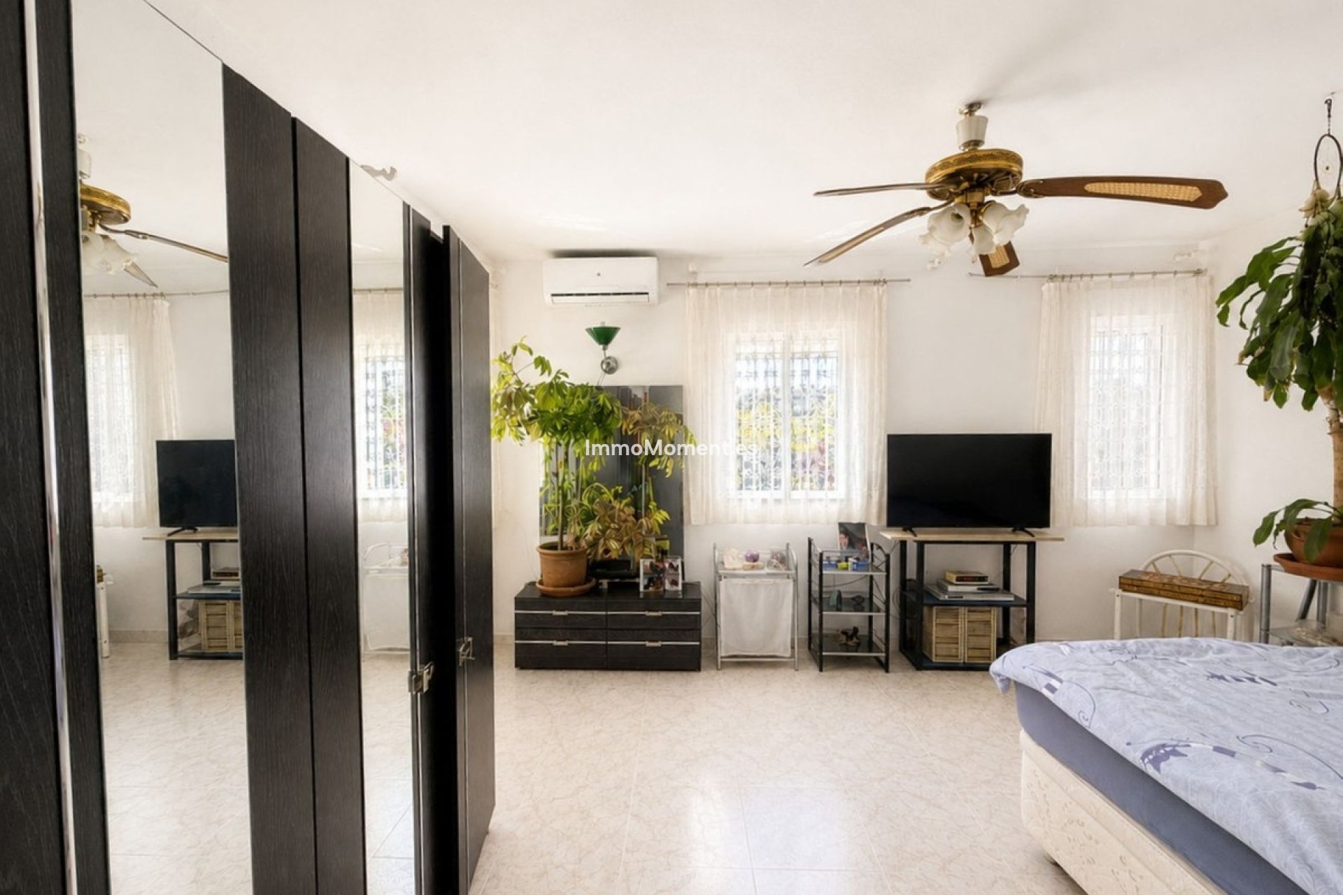 Resale - Detached villa - Estepona - Estepona Centro