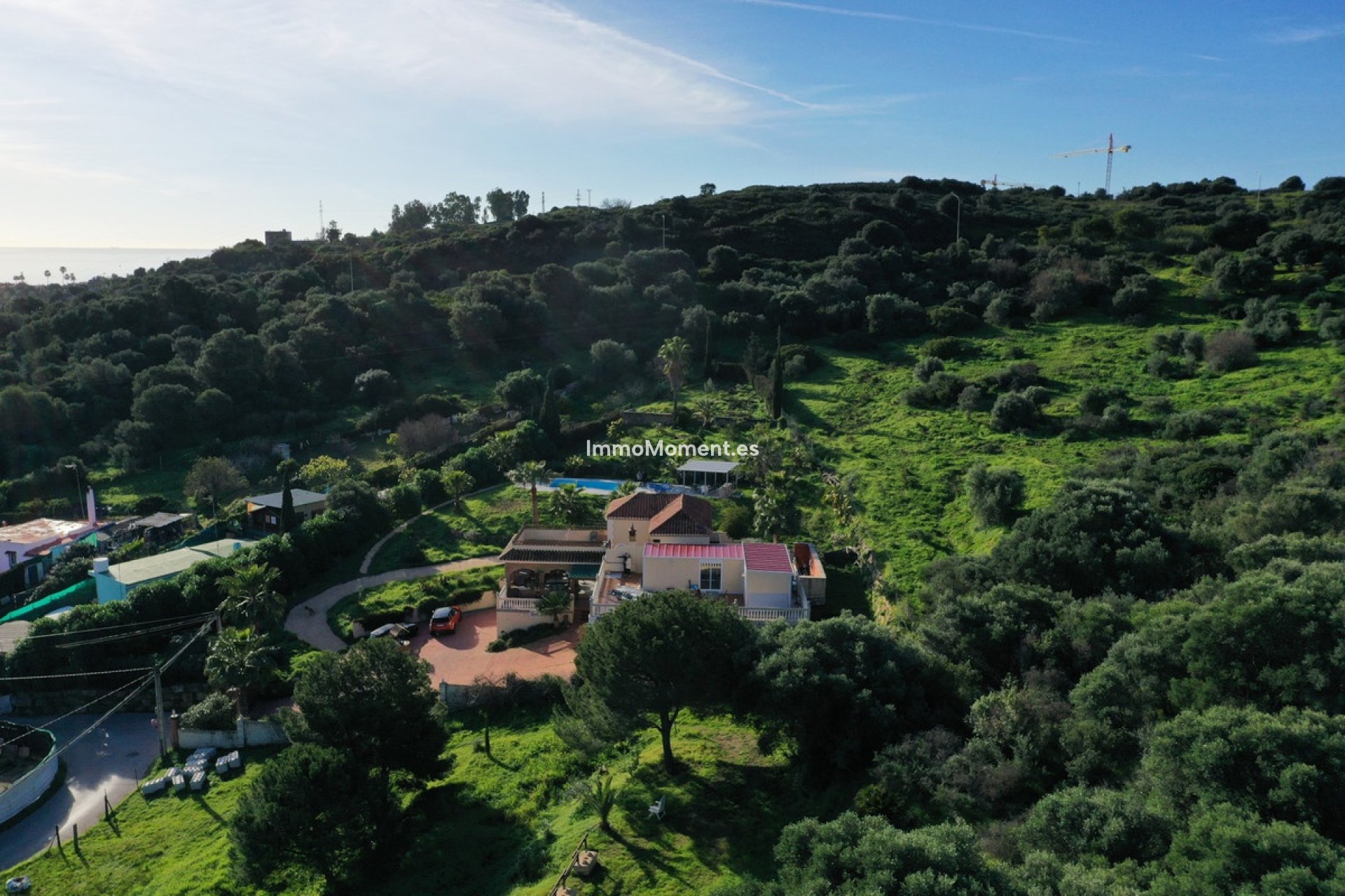 Resale - Detached villa - Estepona - Estepona Centro