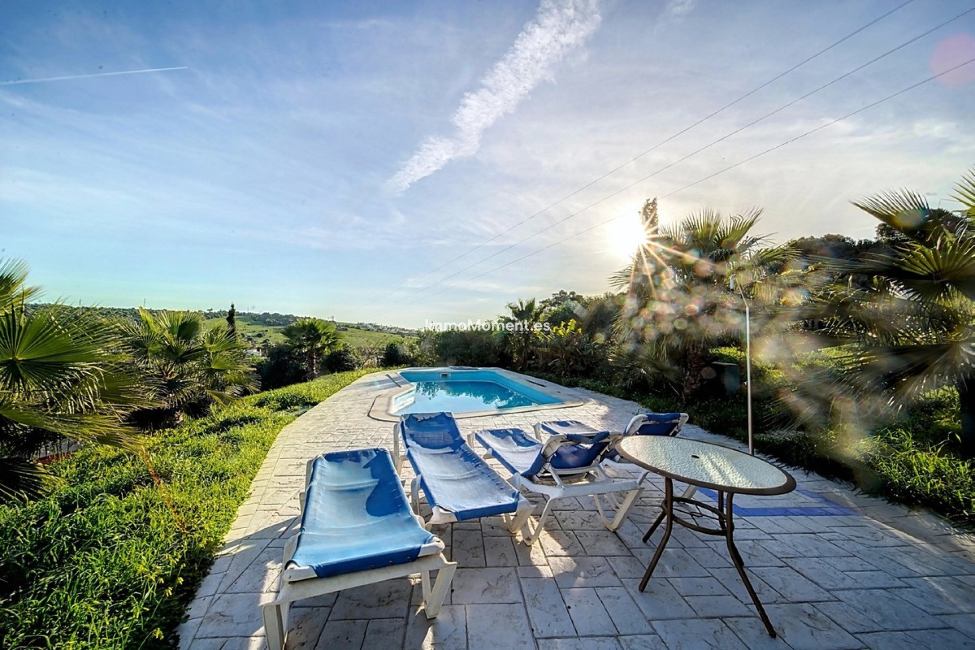 Resale - Detached villa - Estepona - Estepona Centro