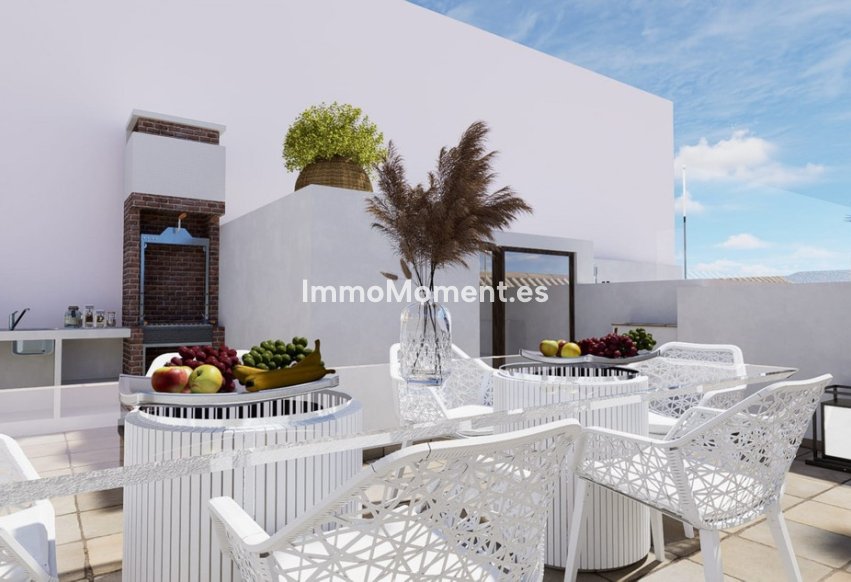Resale - Detached villa - Estepona - Estepona Centro