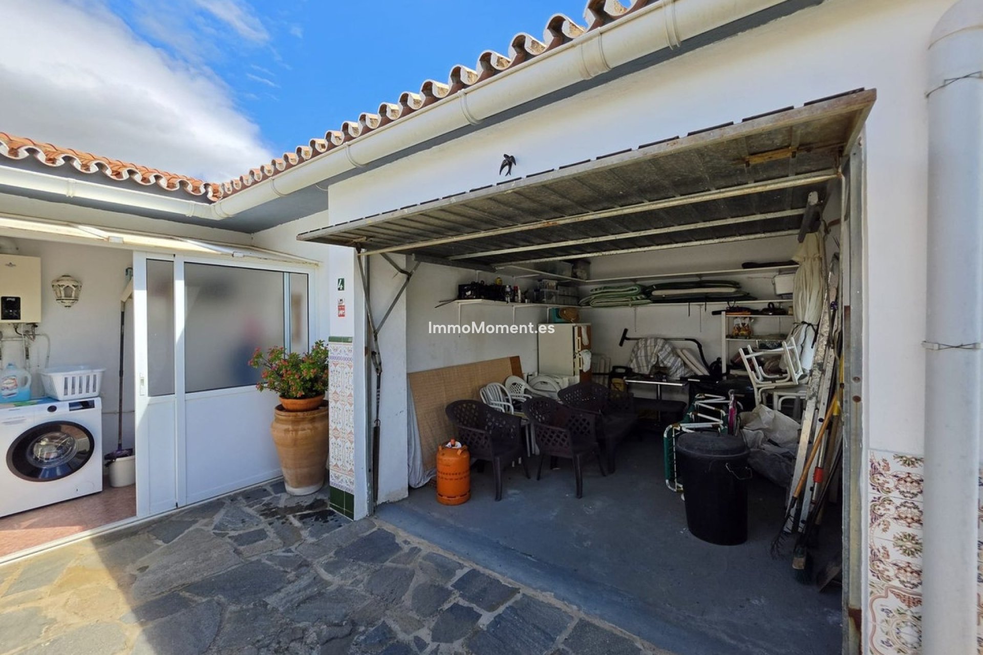 Resale - Detached villa - Estepona - Estepona Centro