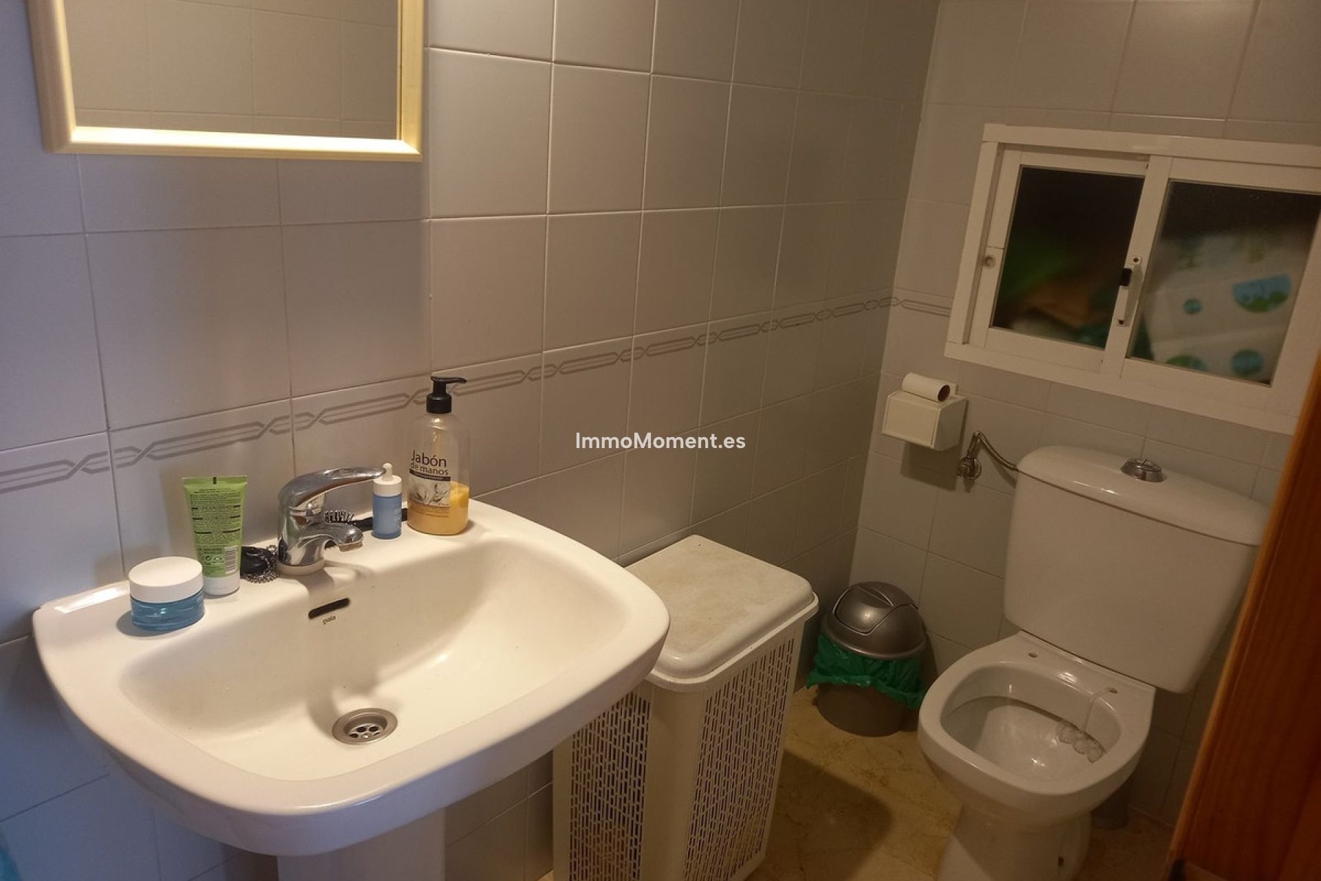 Resale - Detached villa - Estepona - Estepona Centro