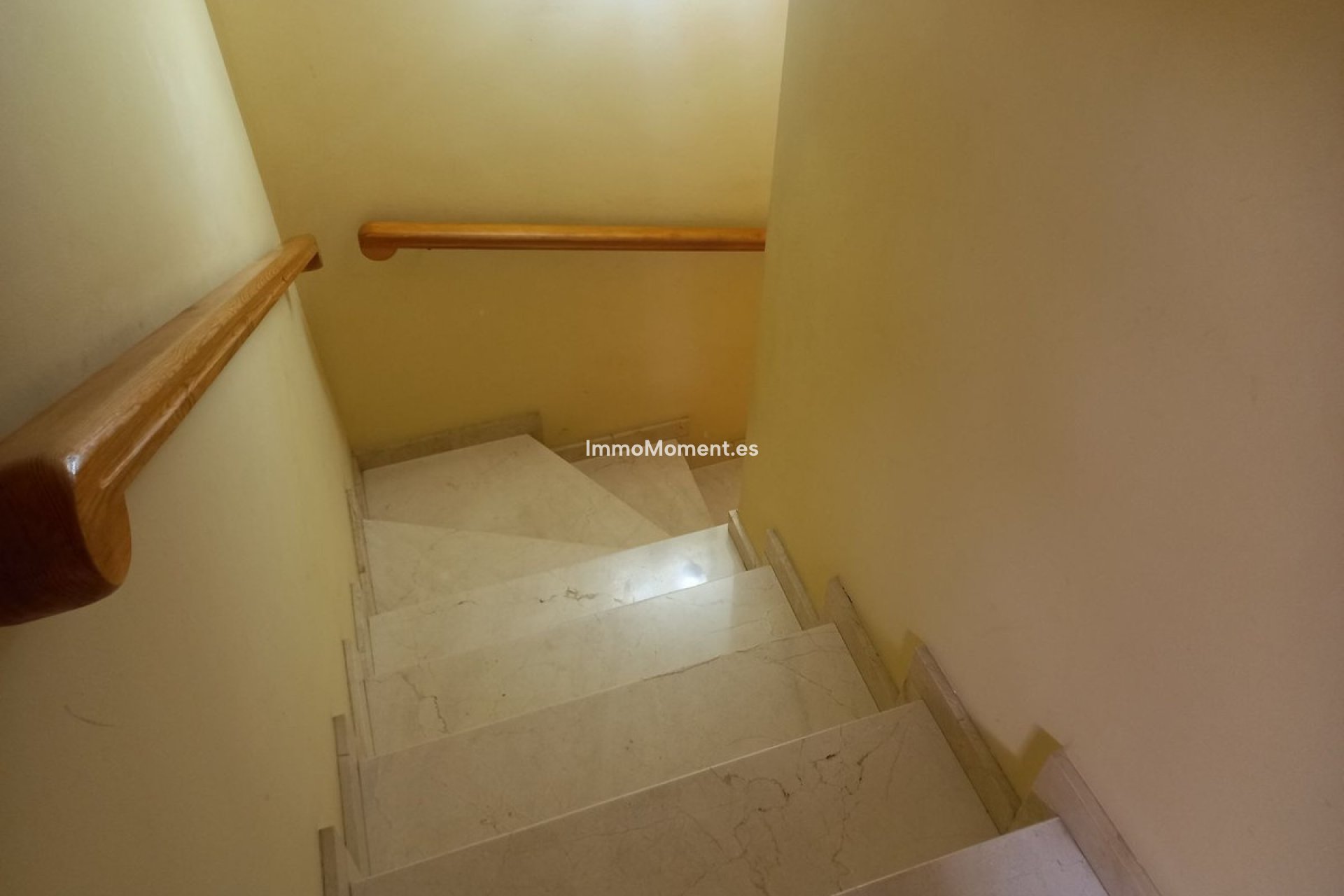 Resale - Detached villa - Estepona - Estepona Centro