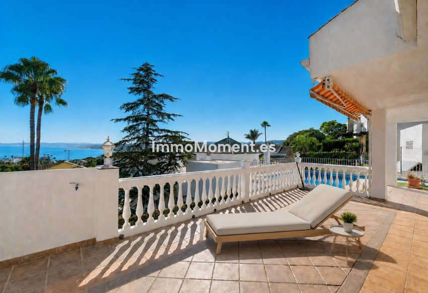 Resale - Detached villa - Estepona - Estepona Centro