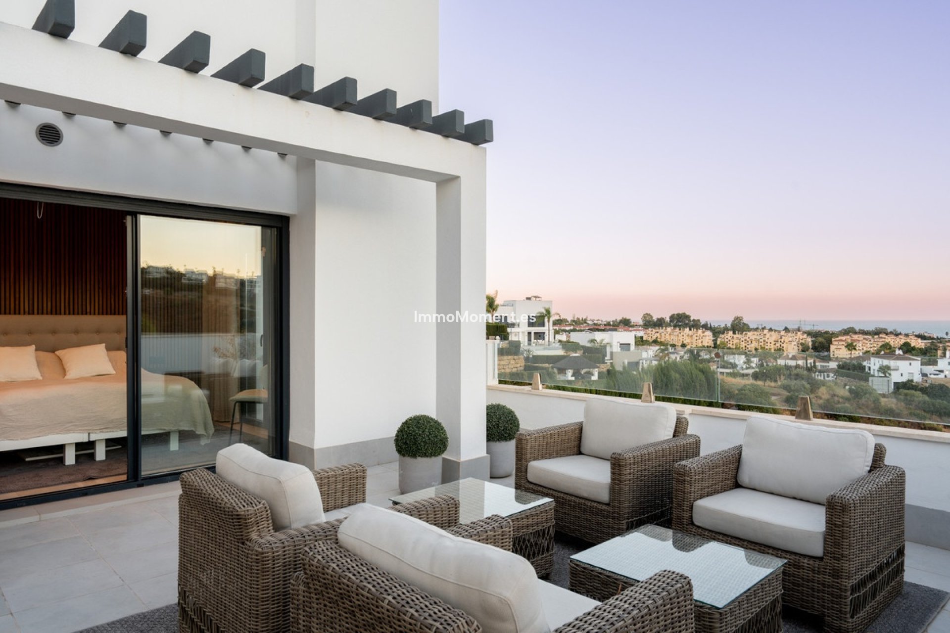 Resale - Detached villa - Estepona - Estepona Centro
