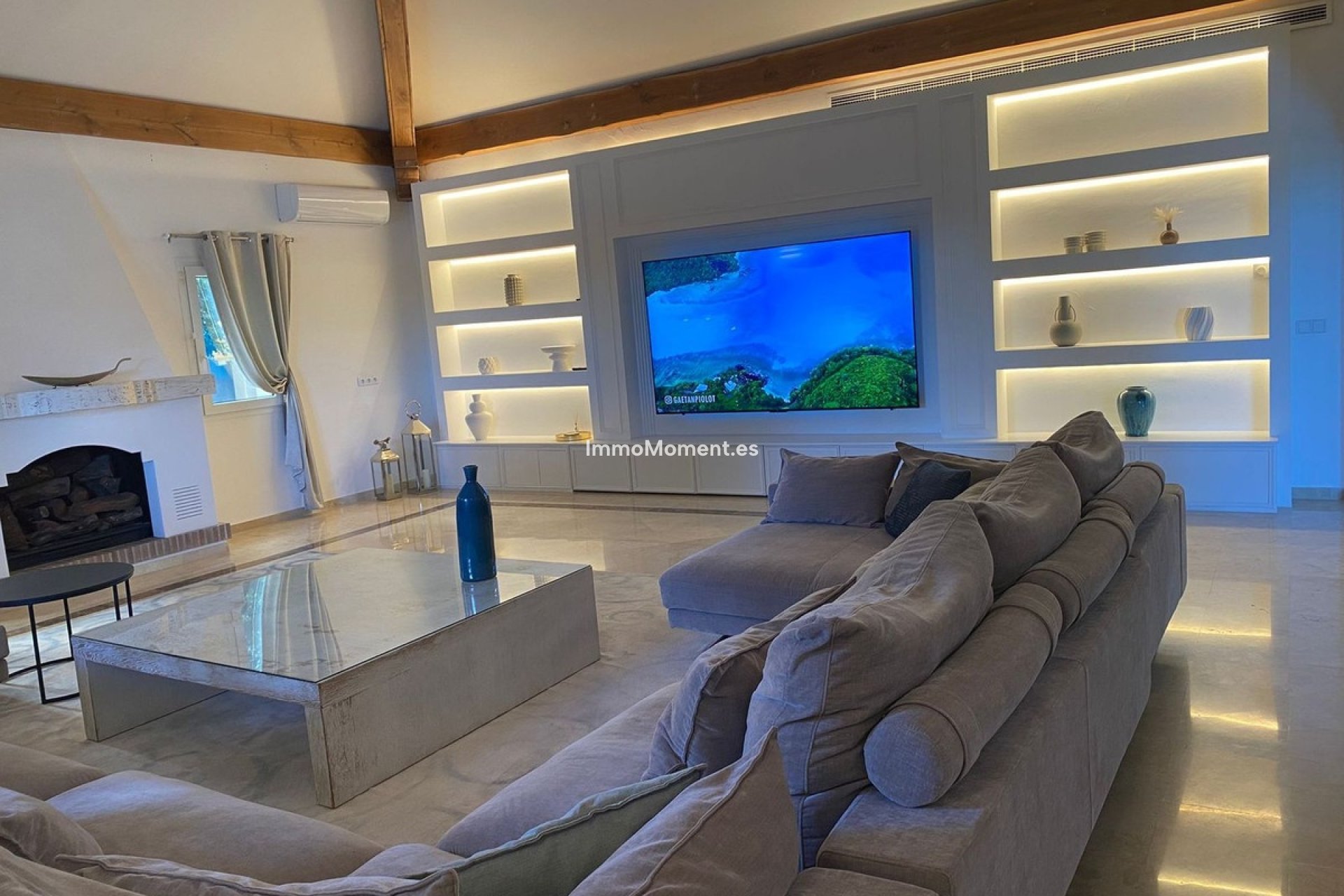 Resale - Detached villa - Estepona - Estepona Centro
