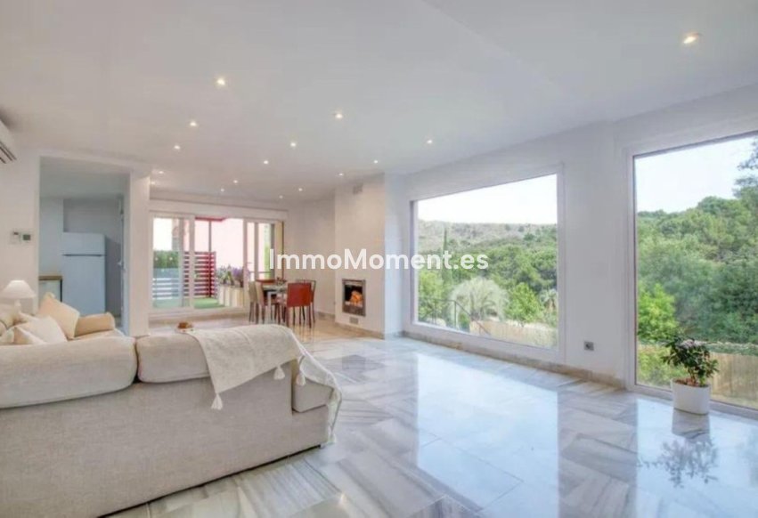 Resale - Detached villa - Estepona - Estepona Centro