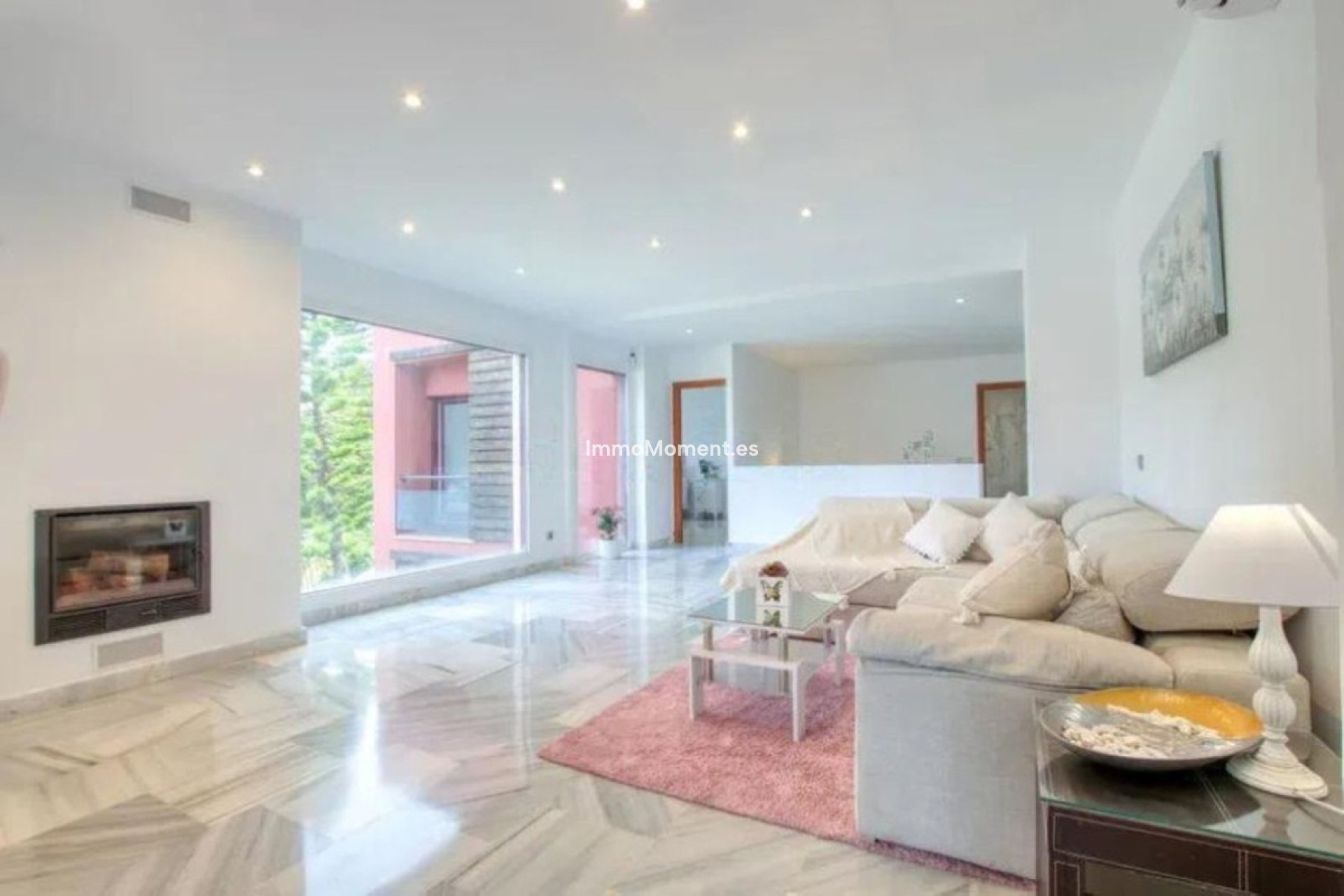 Resale - Detached villa - Estepona - Estepona Centro