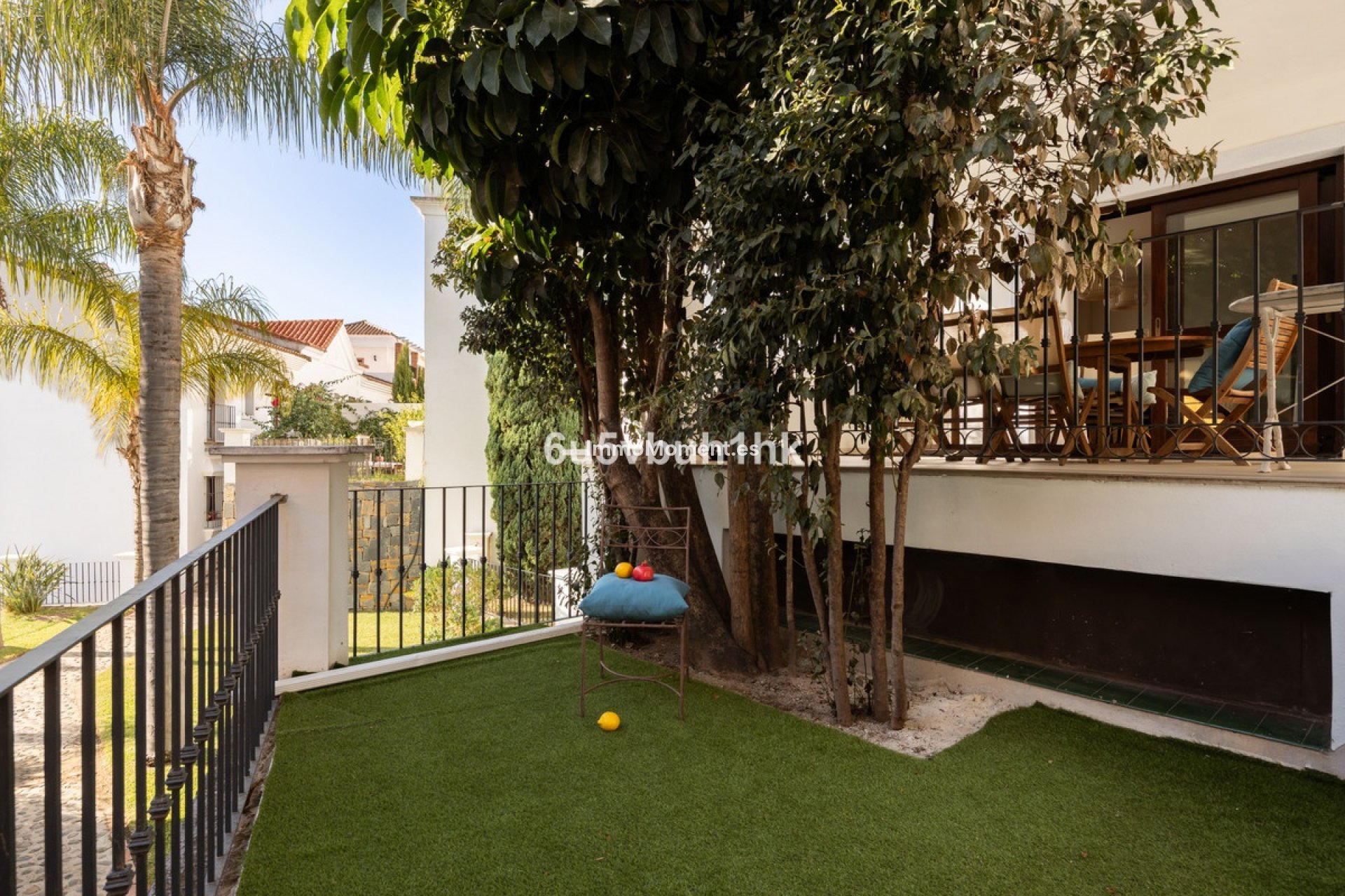 Resale - Detached villa - Estepona - Estepona Centro