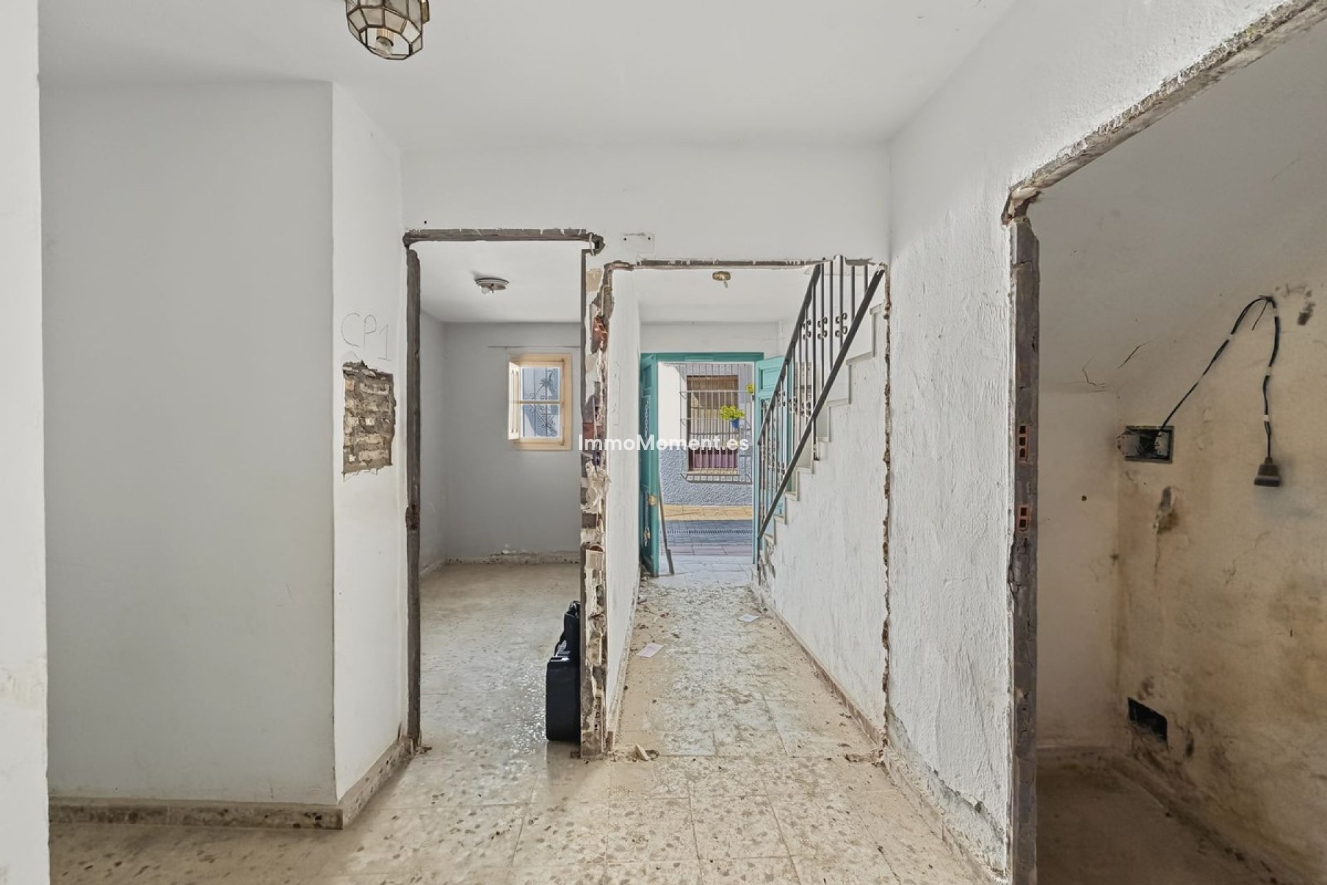 Resale - Detached villa - Estepona - Estepona Centro