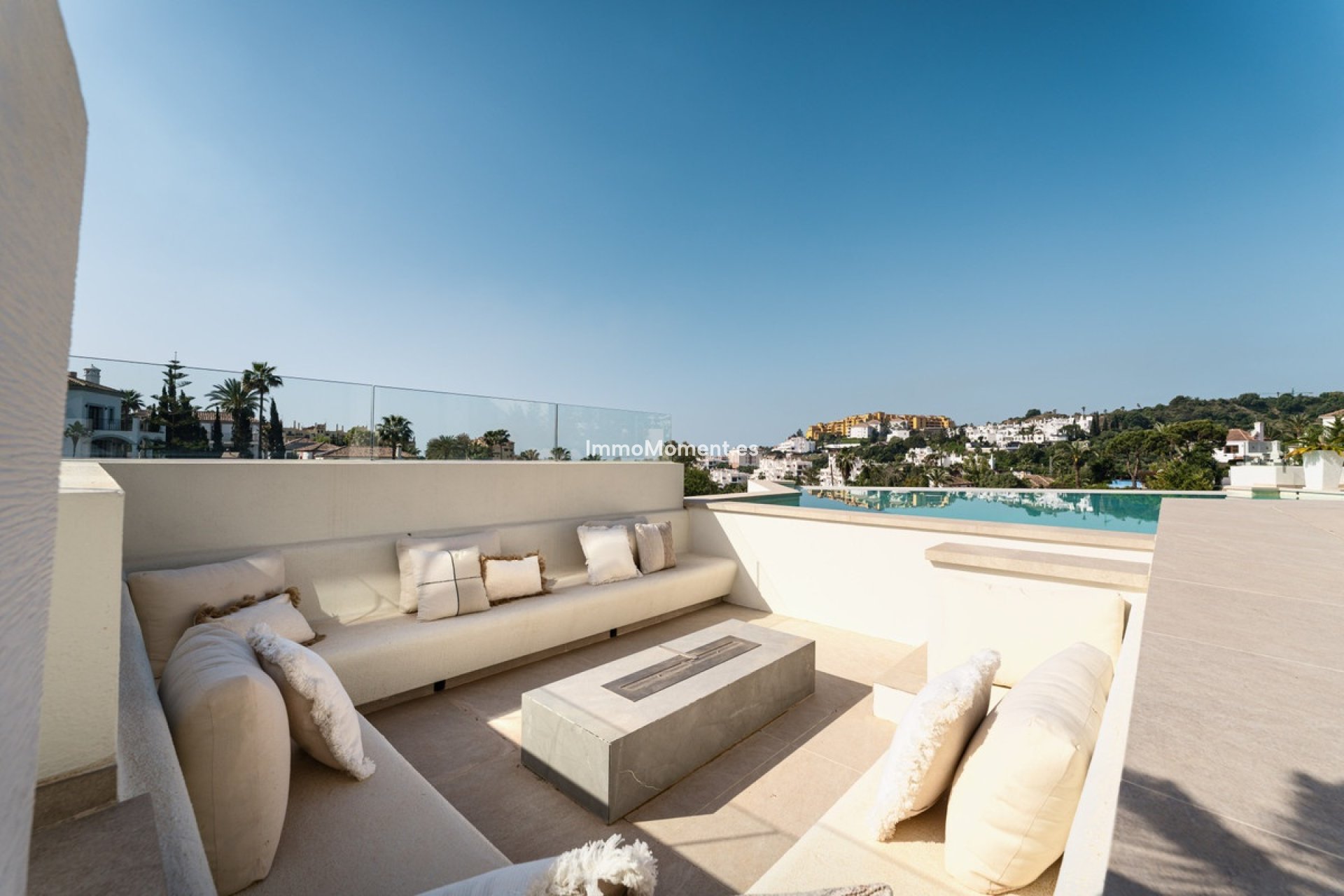 Resale - Detached villa - Estepona - Estepona Centro