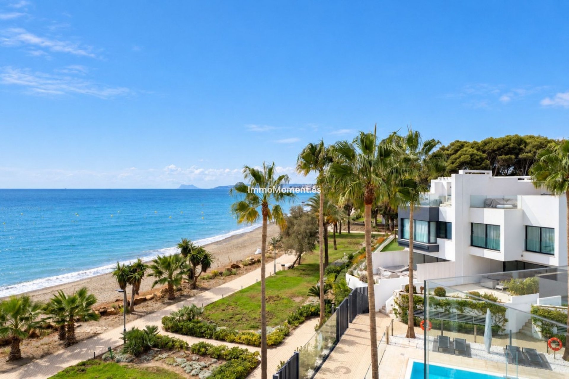 Resale - Detached villa - Estepona - Estepona Centro