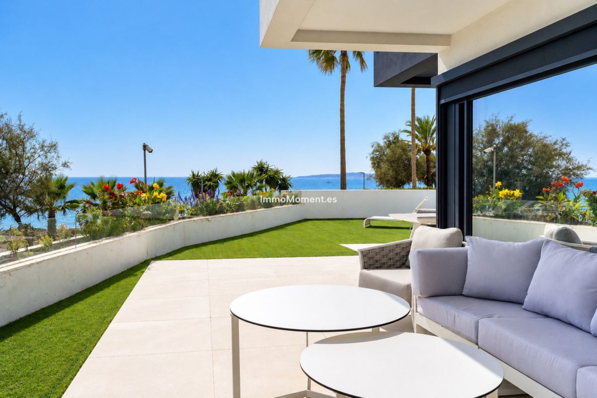 Resale - Detached villa - Estepona - Estepona Centro