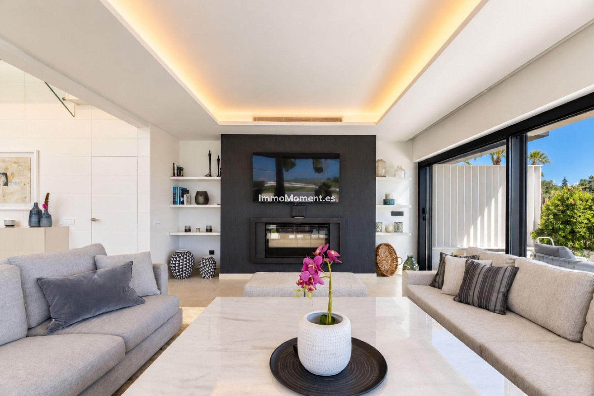 Resale - Detached villa - Estepona - Estepona Centro
