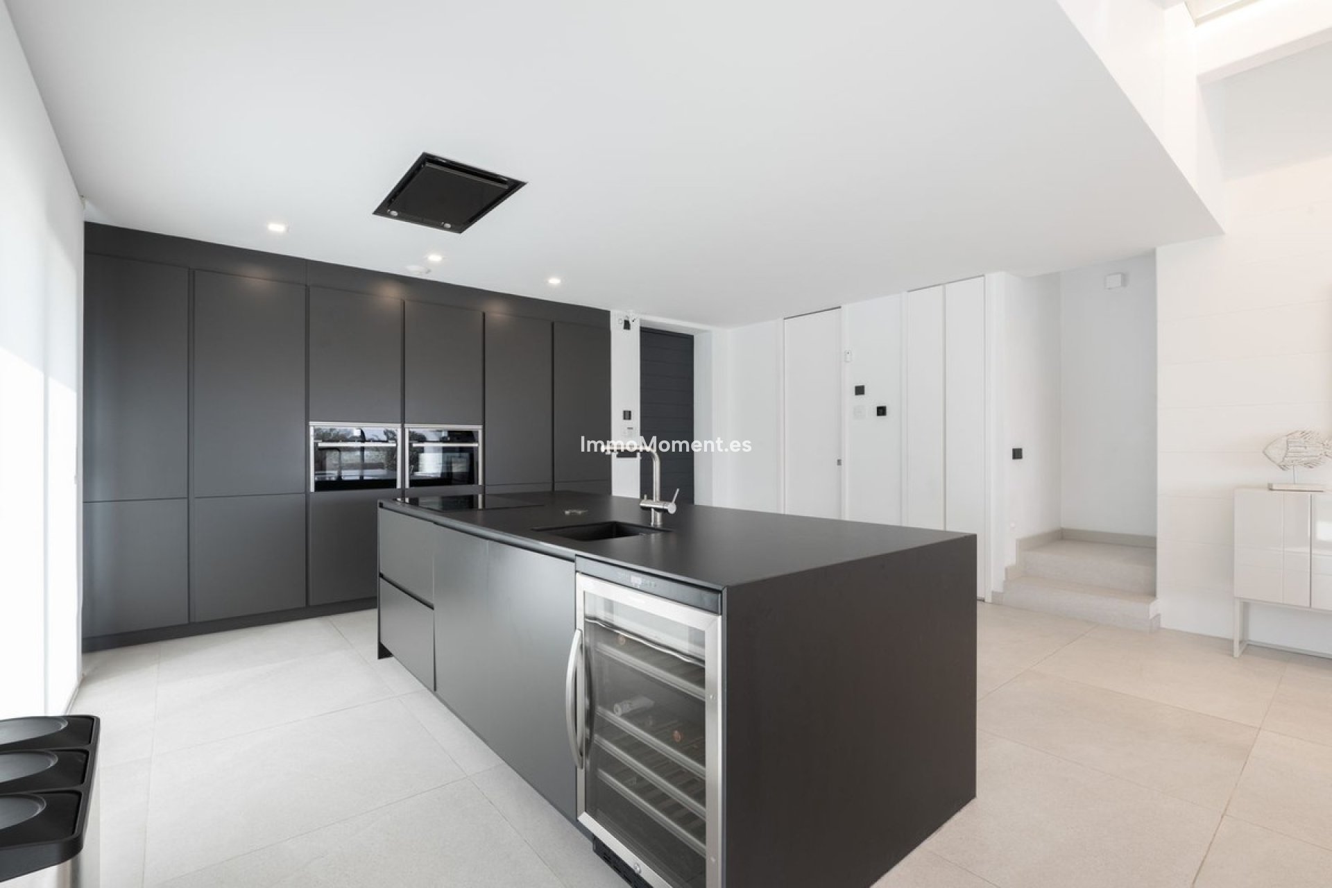 Resale - Detached villa - Estepona - Estepona Centro