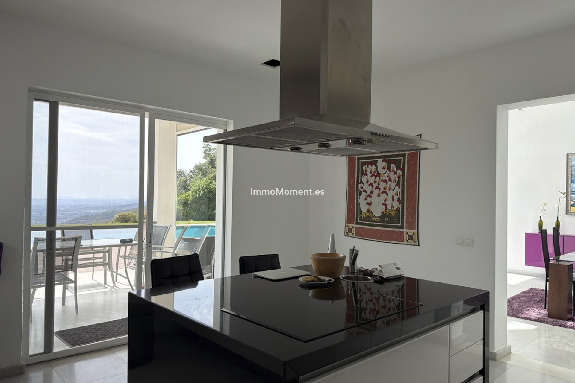 Resale - Detached villa - Estepona - Estepona Centro
