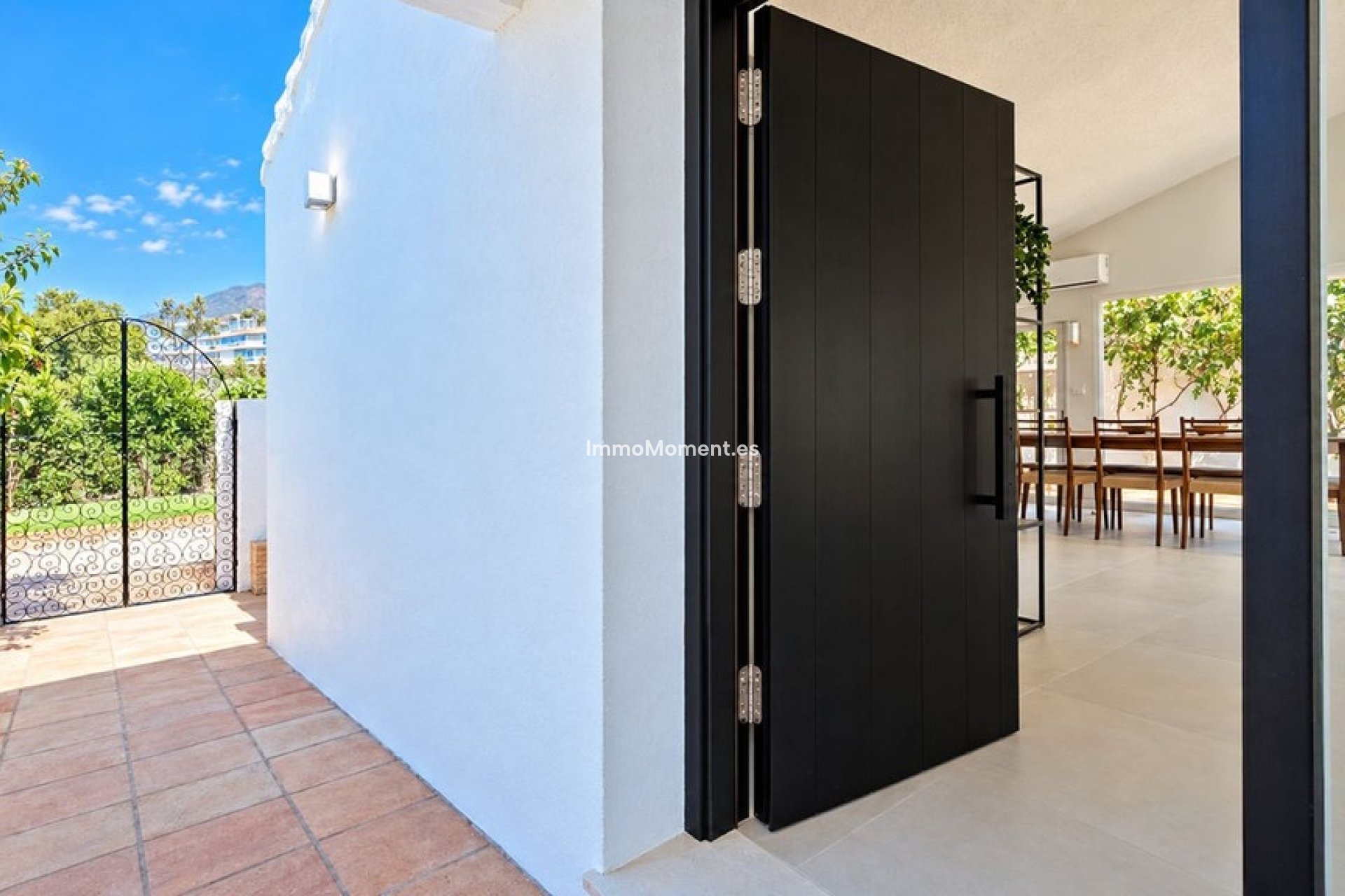 Resale - Detached villa - Estepona - Estepona Centro