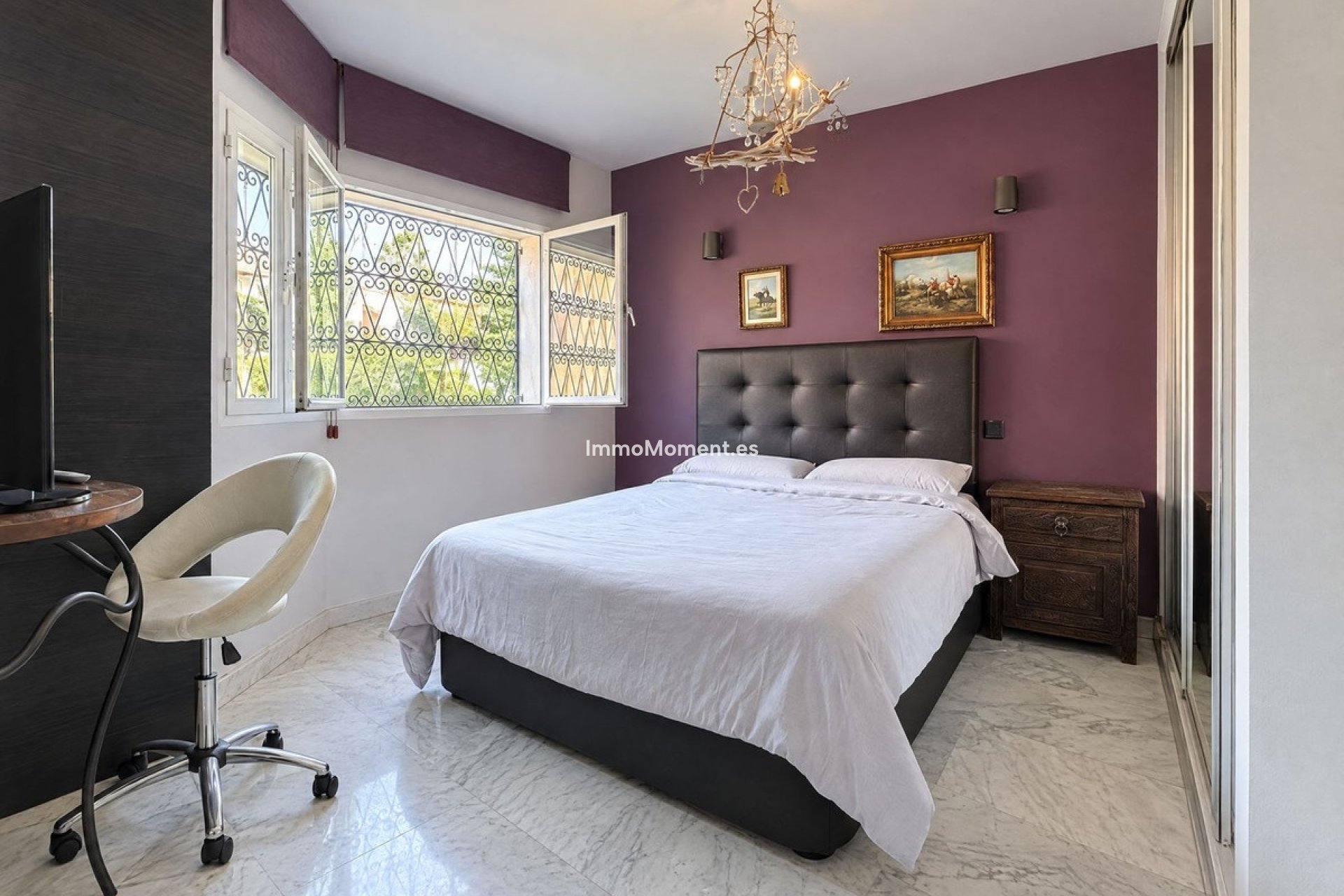 Resale - Detached villa - Estepona - Estepona Centro