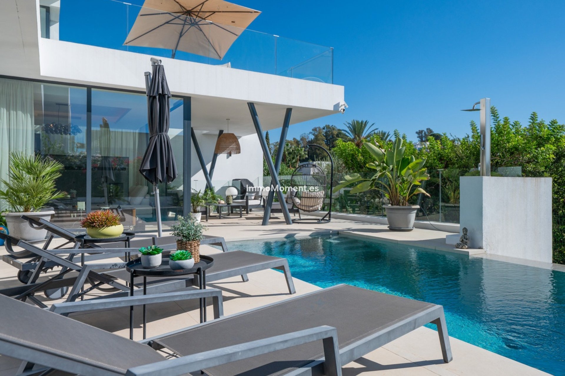 Resale - Detached villa - Estepona - Estepona Centro