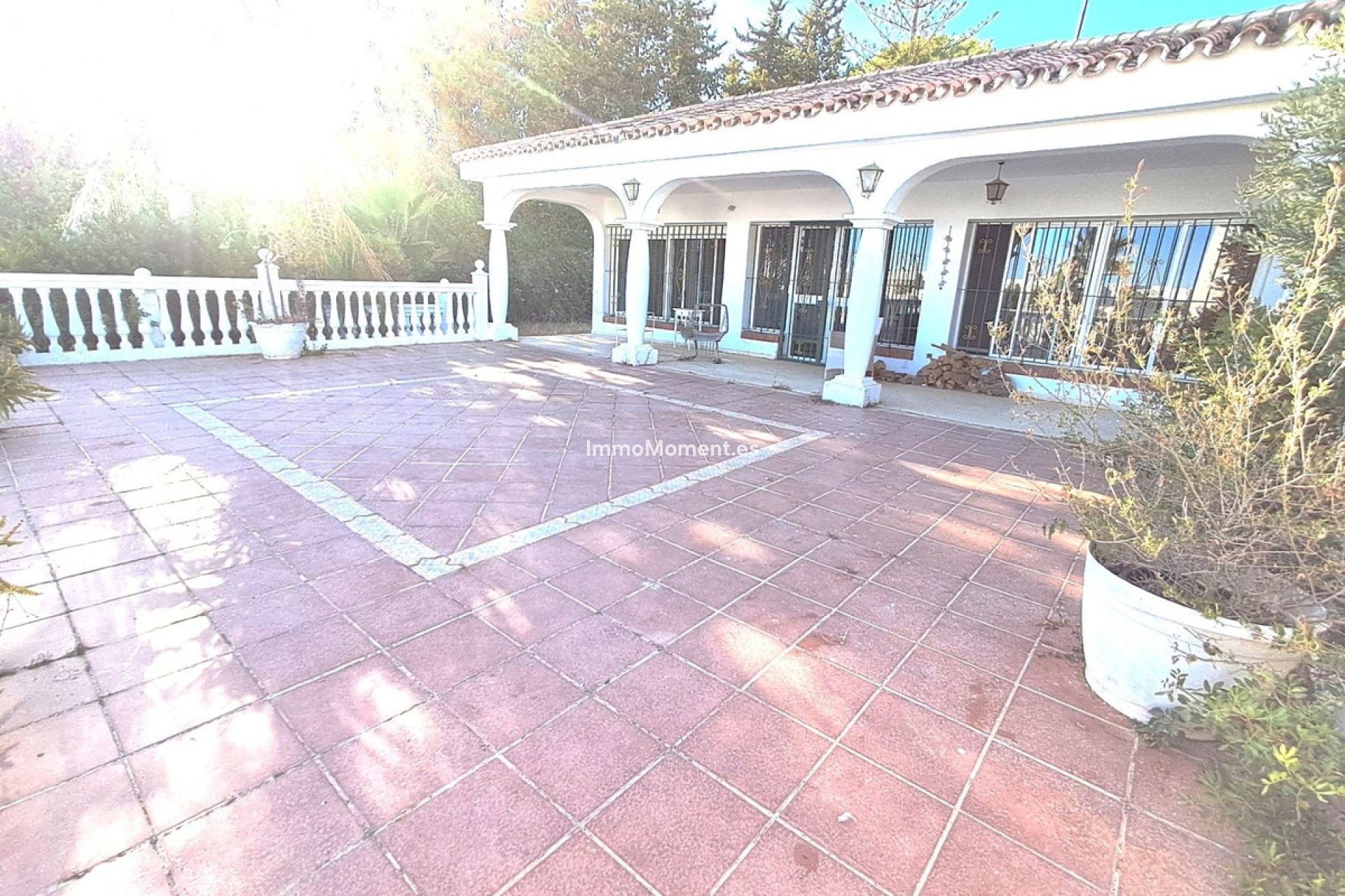 Resale - Detached villa - Estepona - Estepona Centro