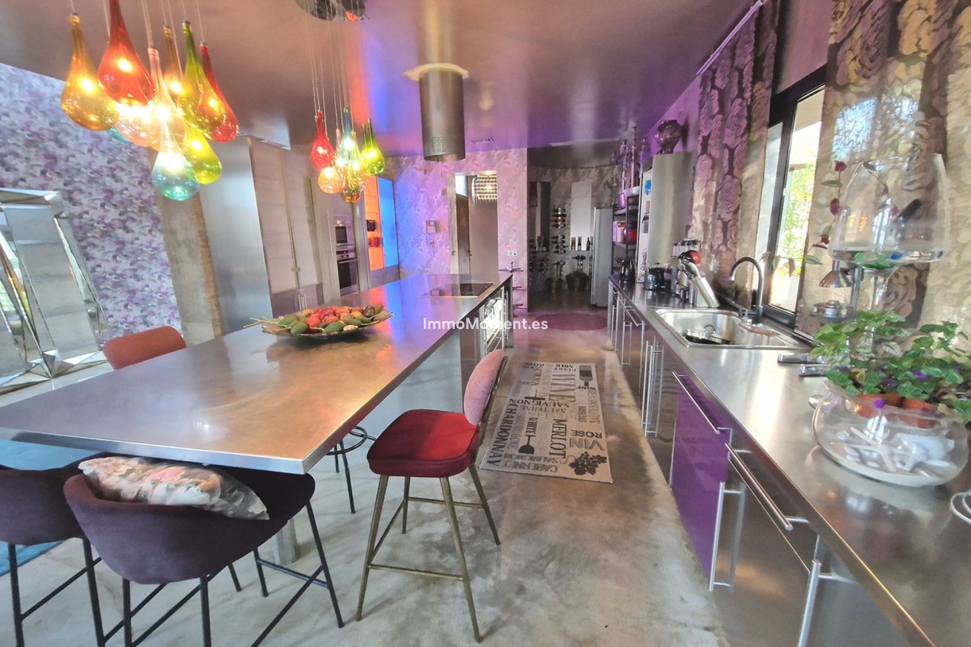 Resale - Detached villa - Estepona - Estepona Centro