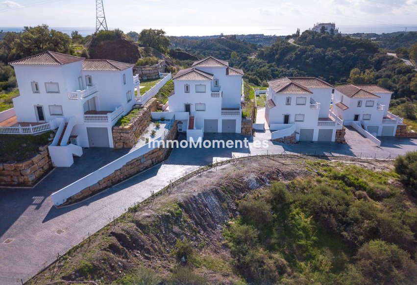 Resale - Detached villa - Estepona - Estepona Centro