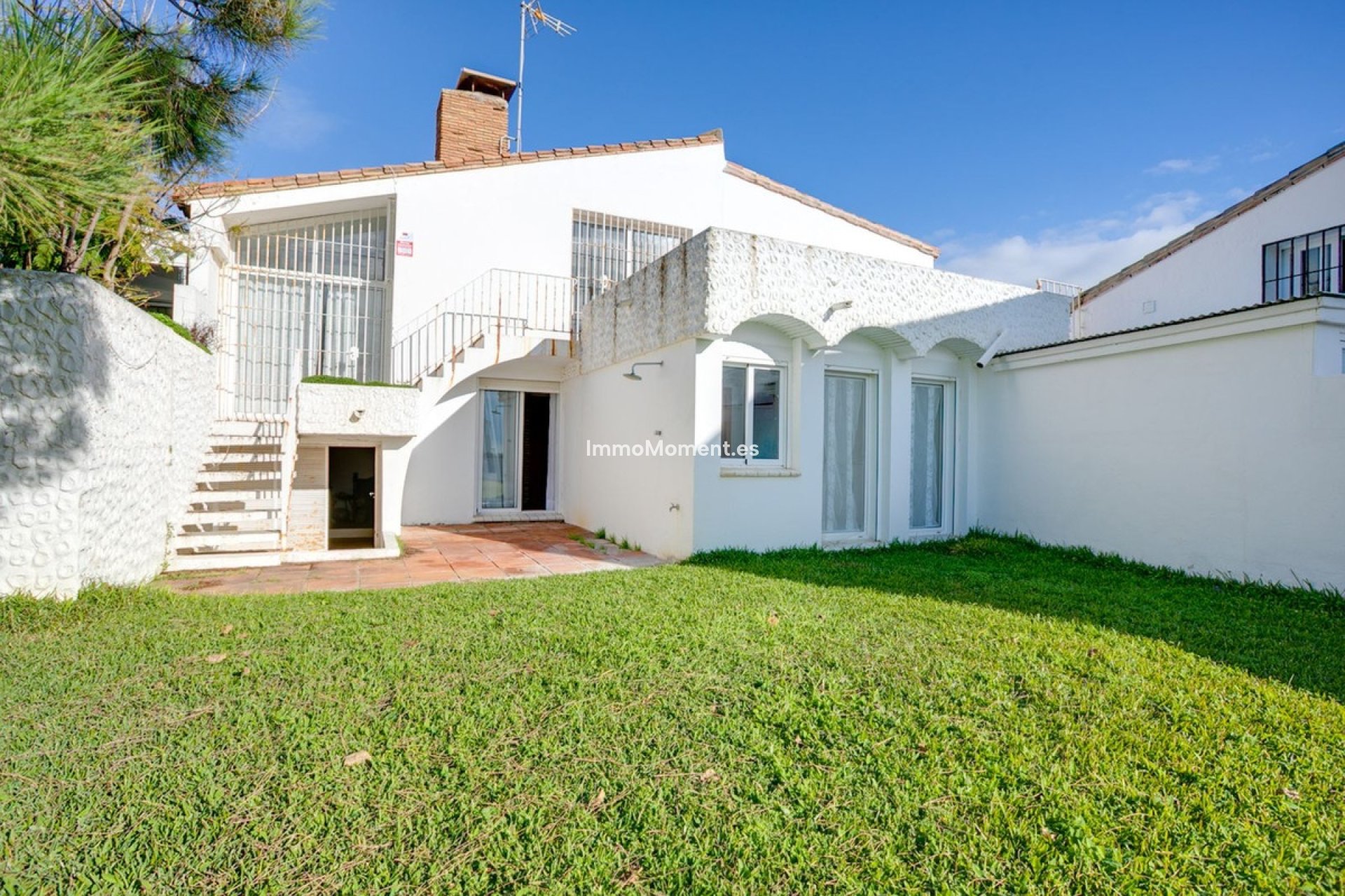Resale - Detached villa - Estepona - Estepona Centro