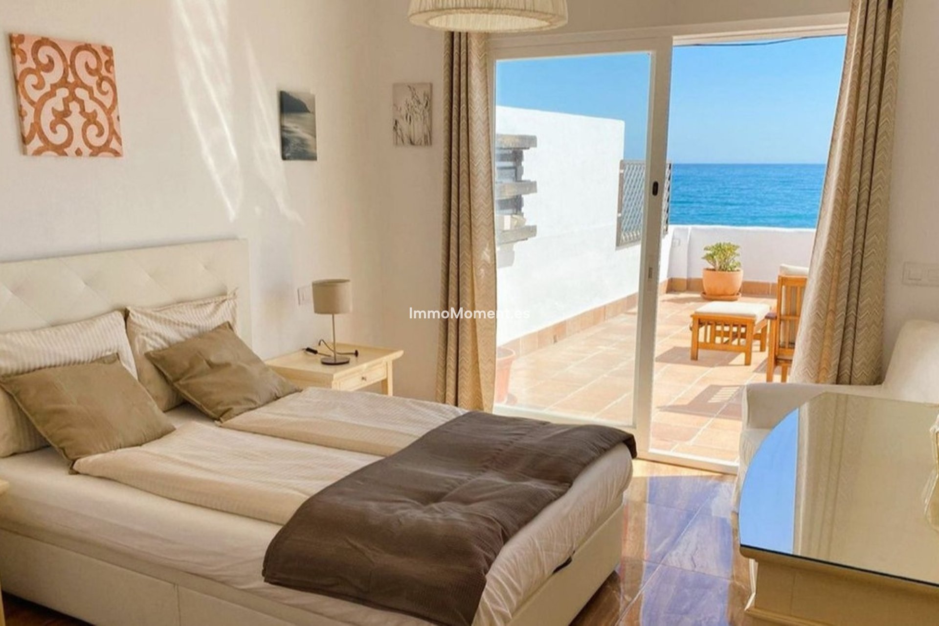 Resale - Detached villa - Estepona - Estepona Centro