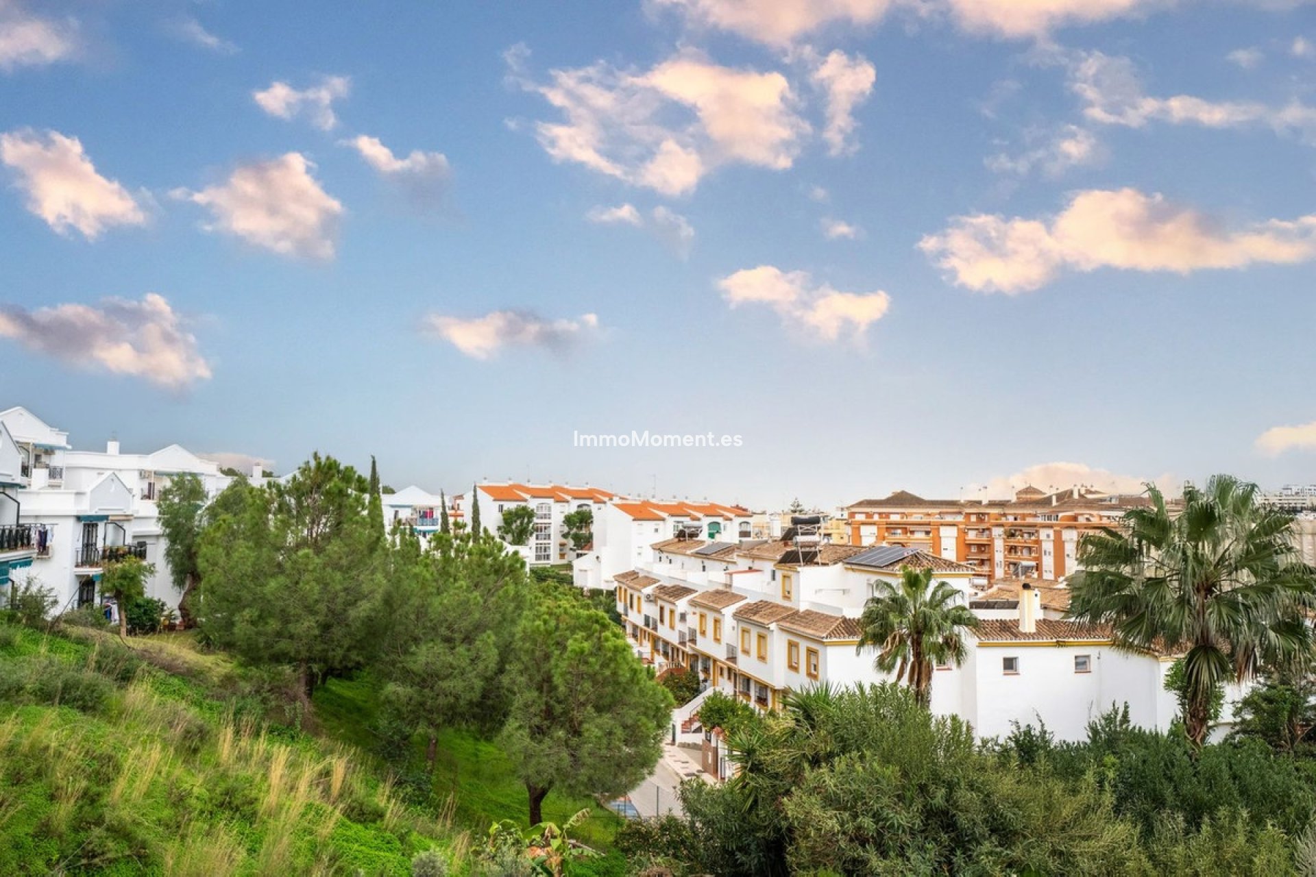 Resale - Detached villa - Estepona - Estepona Centro