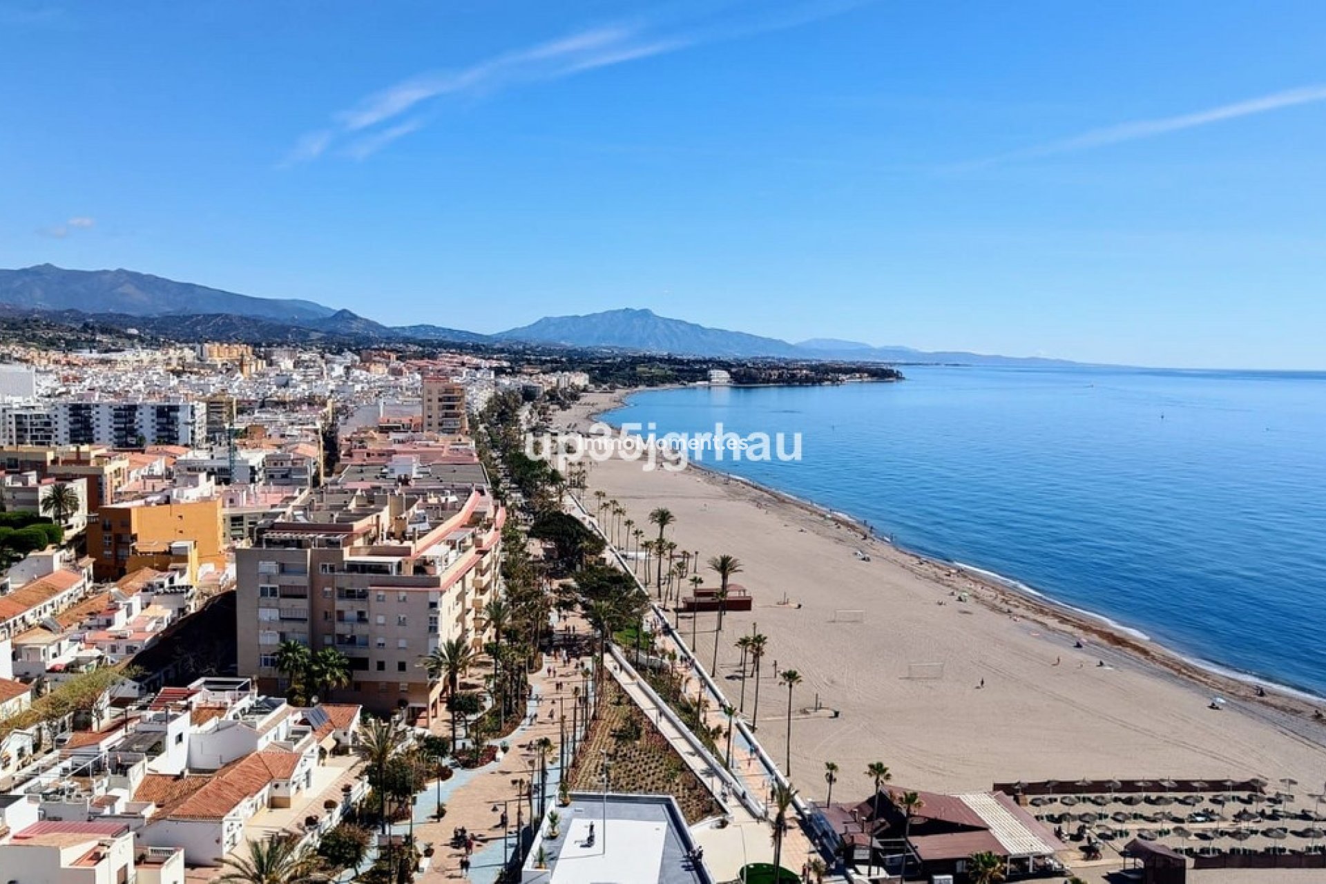 Resale - Detached villa - Estepona - Estepona Centro