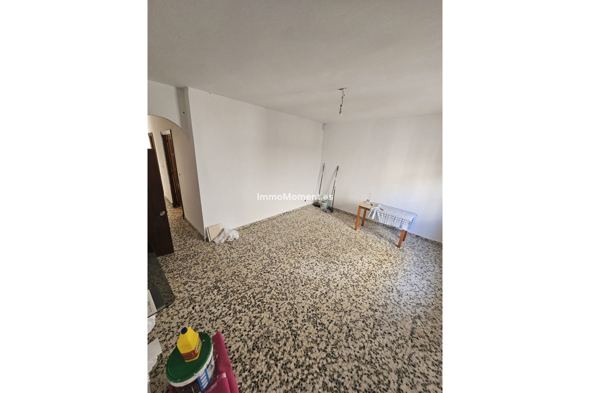 Resale - Detached villa - Estepona - Estepona Centro