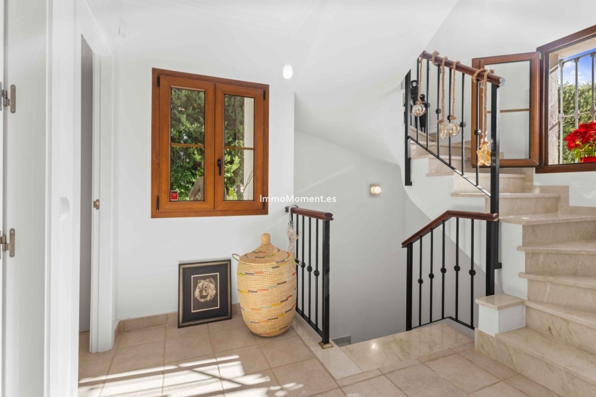 Resale - Detached villa - Estepona - Estepona Centro