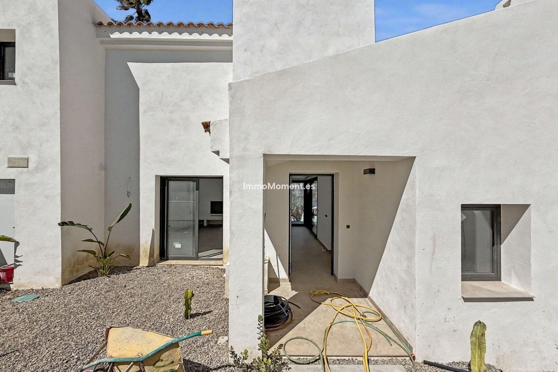 Resale - Detached villa - Estepona - Estepona Centro