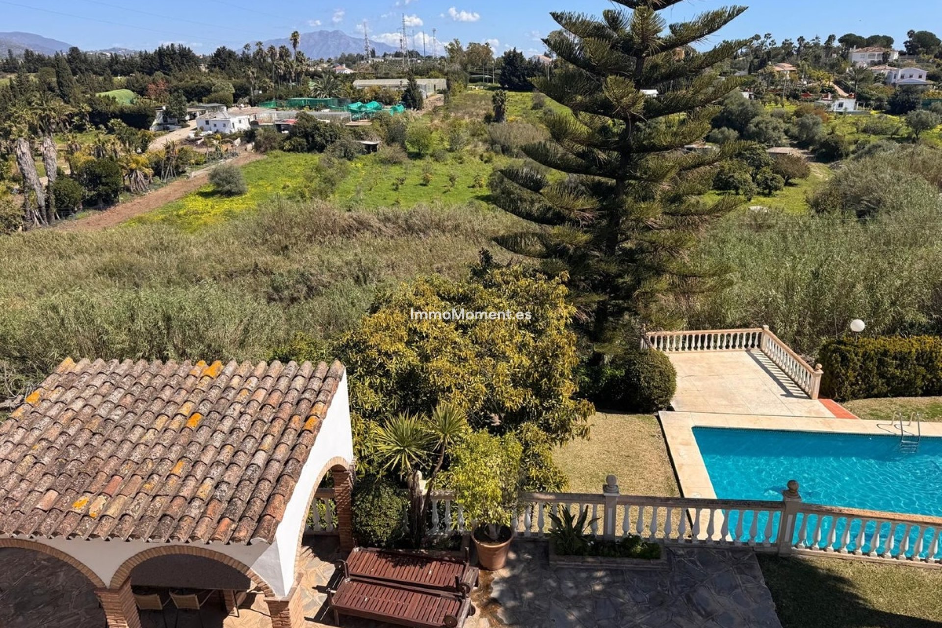 Resale - Detached villa - Estepona - Estepona Centro