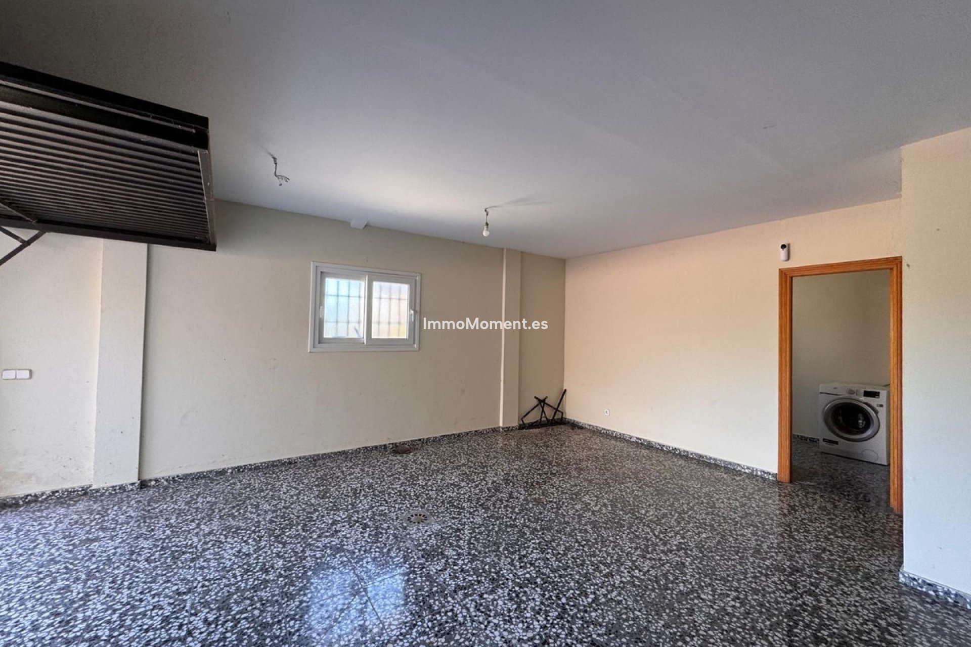 Resale - Detached villa - Estepona - Estepona Centro