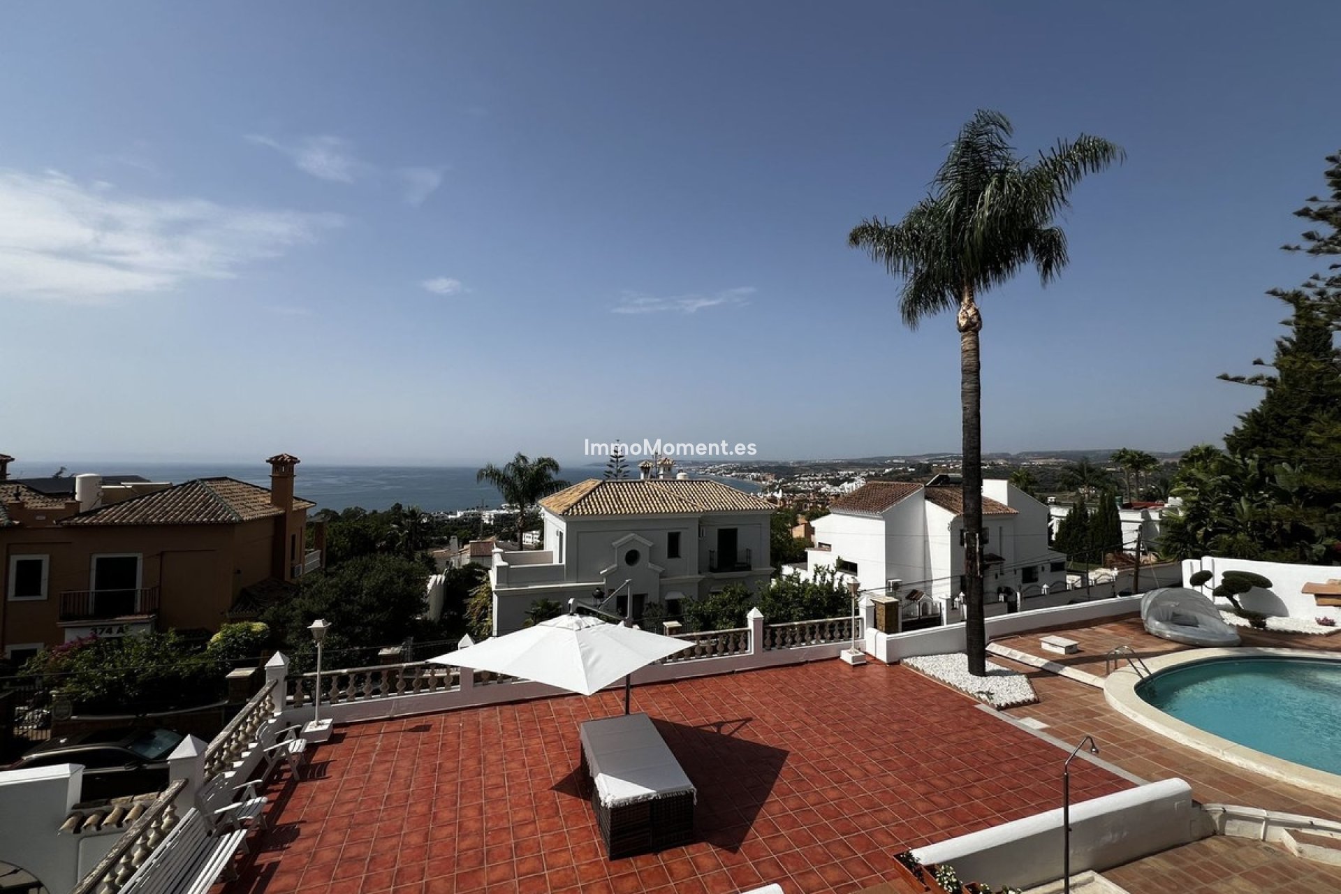 Resale - Detached villa - Estepona - Estepona Centro