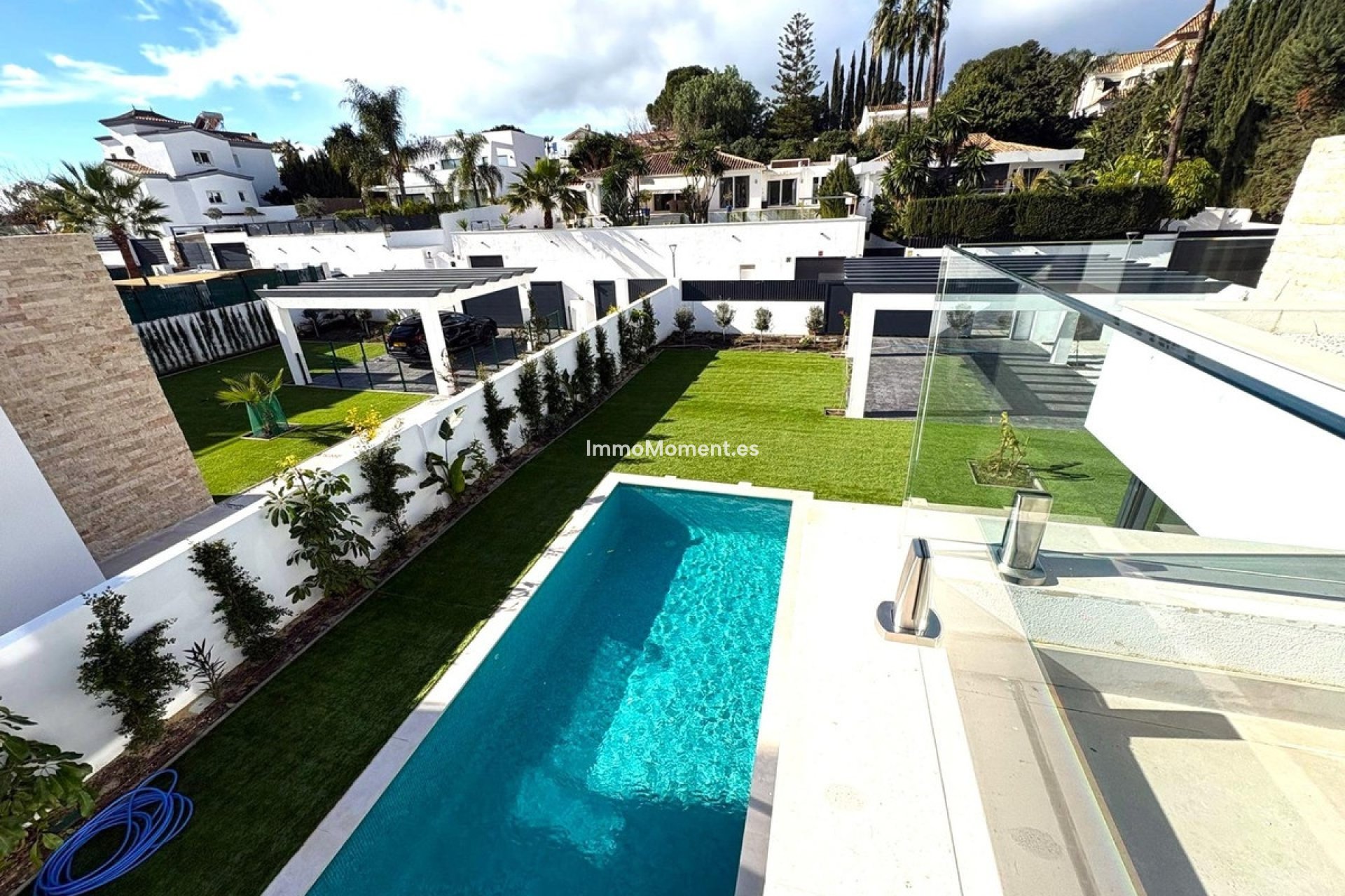 Resale - Detached villa - Estepona - Estepona Centro