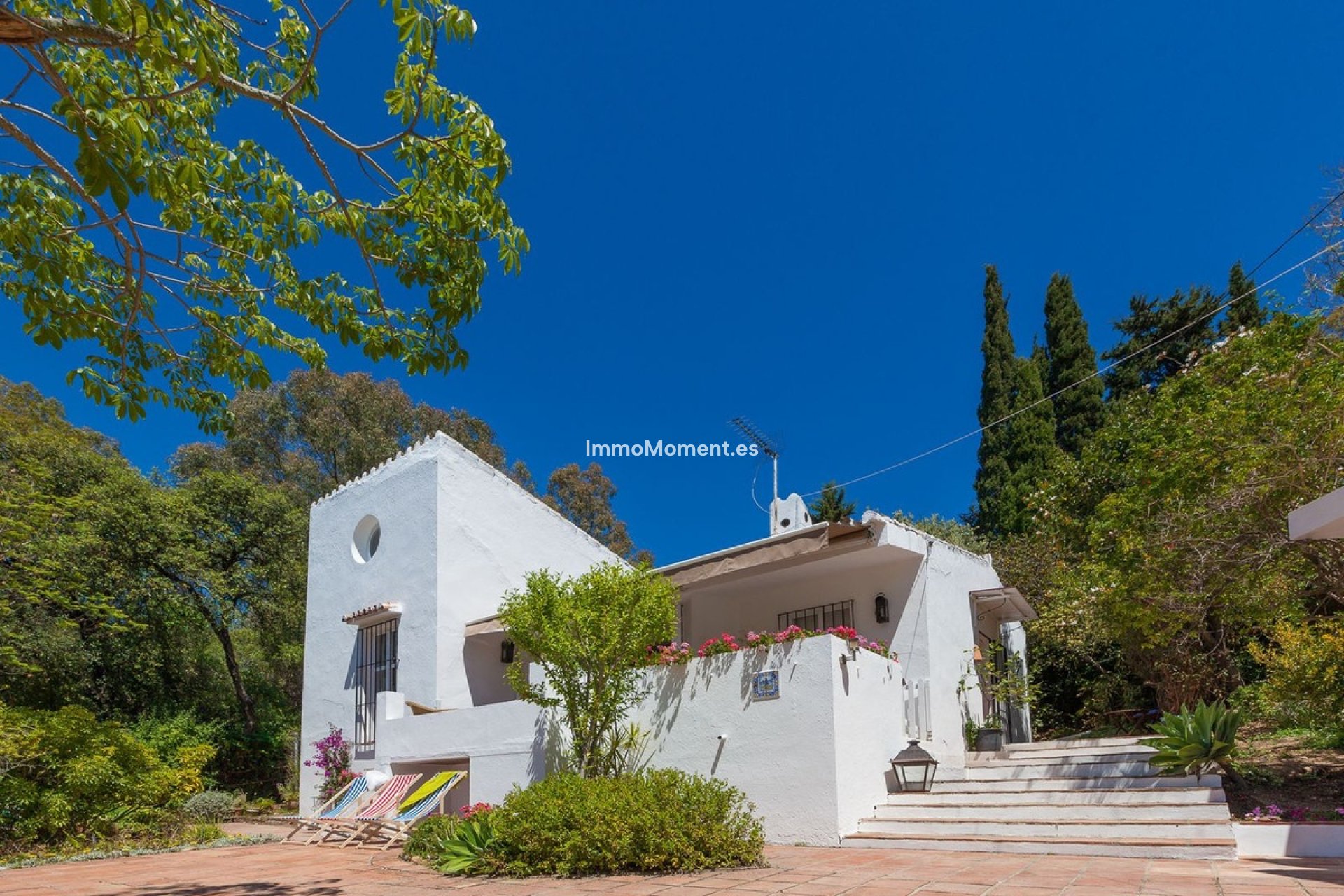 Resale - Detached villa - Estepona - Estepona Centro