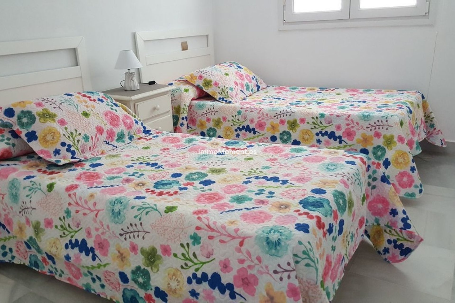 Resale - Detached villa - Estepona - Estepona Centro
